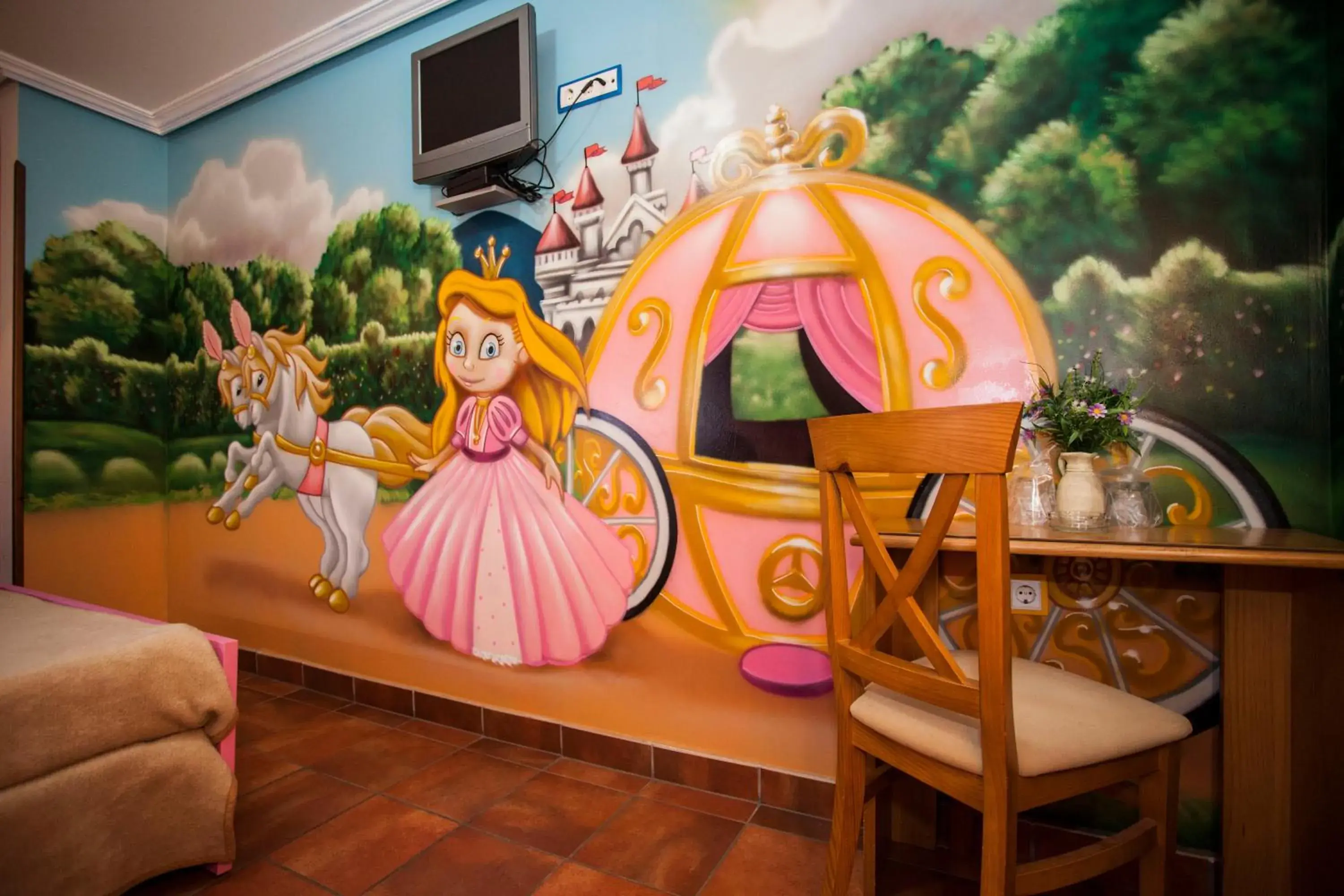 Thematic Room with Double Bed and Two Single Beds in El Volante Thematic Room with Double Bed and Two Single Beds in El Volante