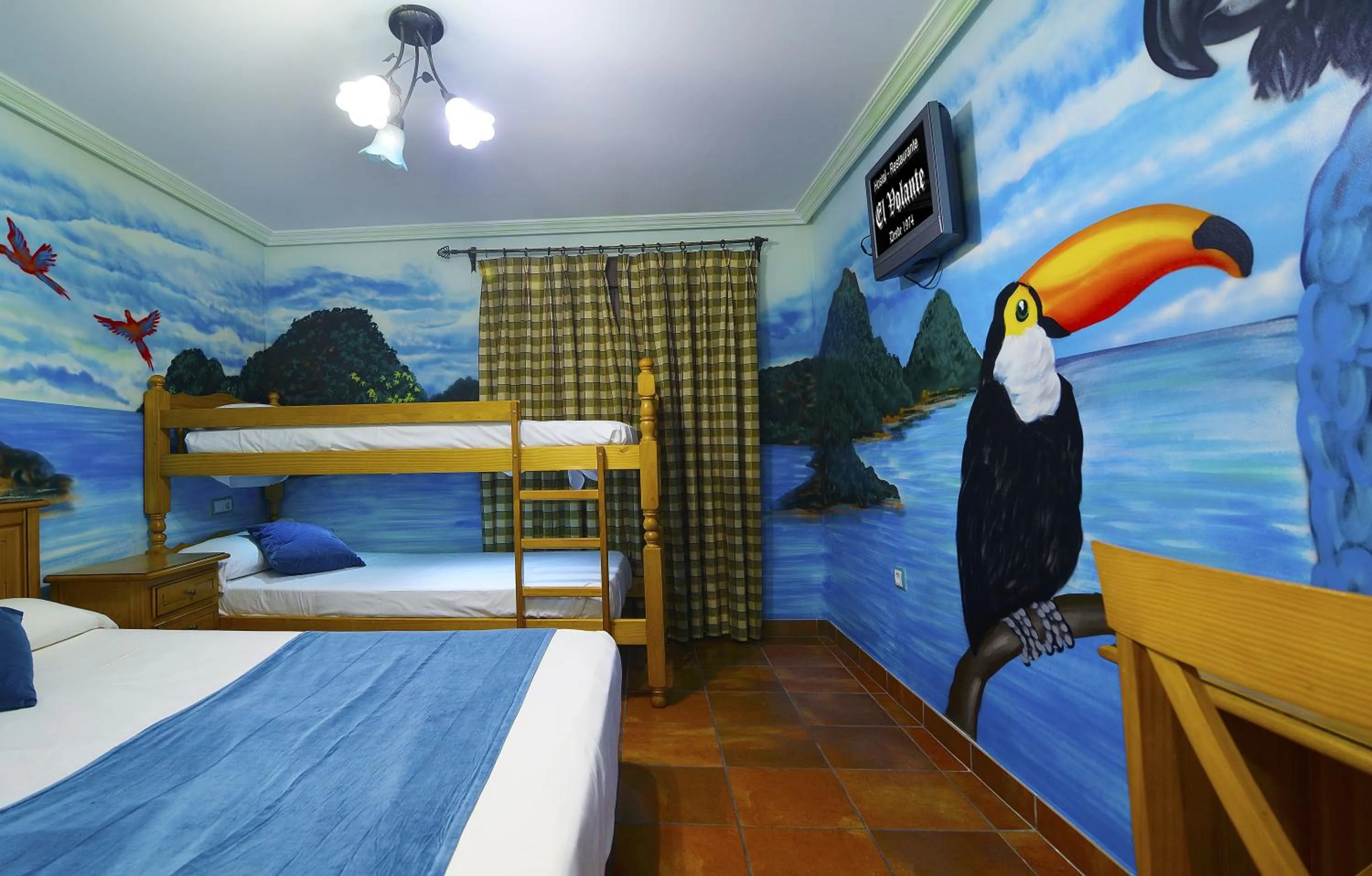 Photo of the whole room, Bed in El Volante