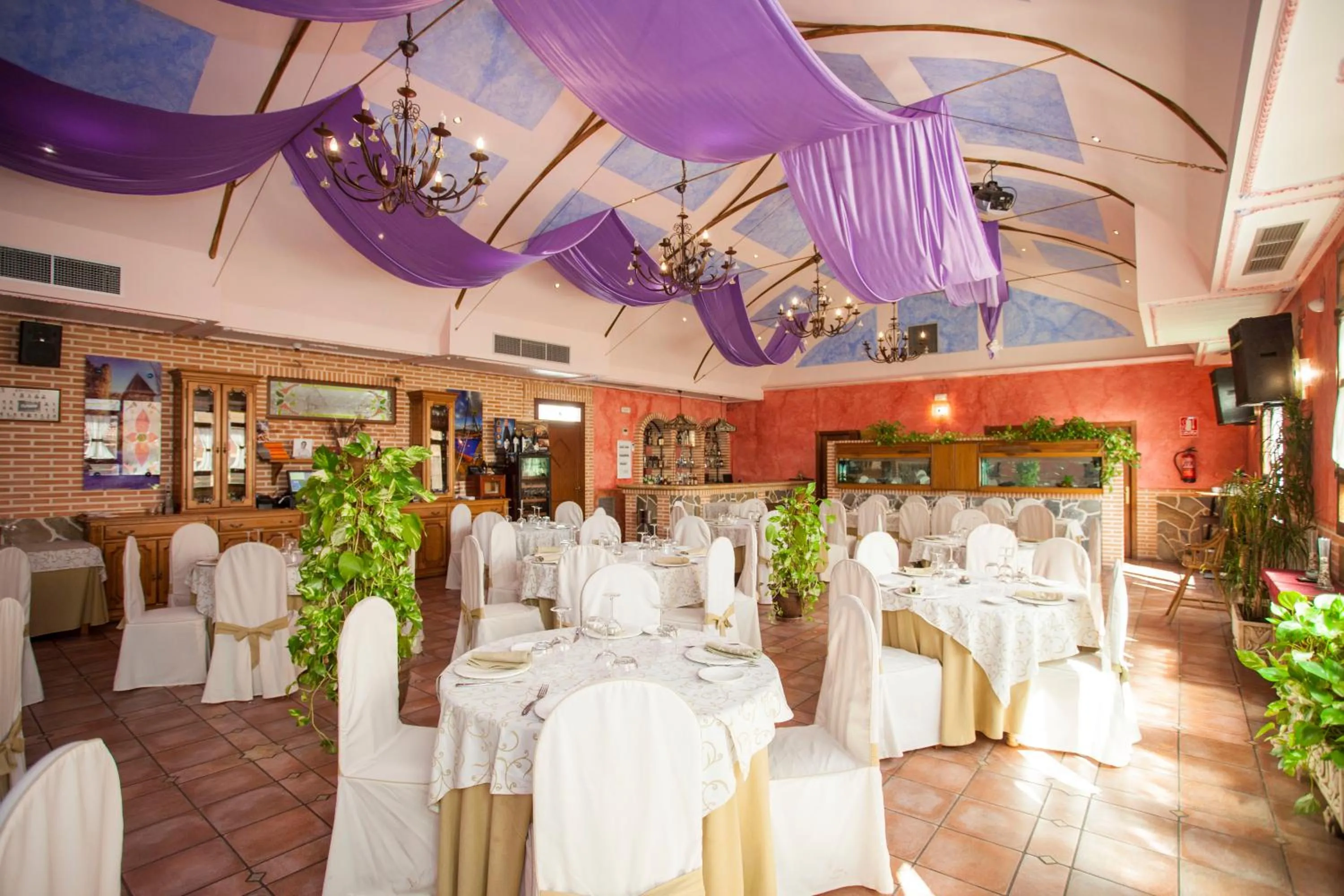 Banquet/Function facilities in El Volante