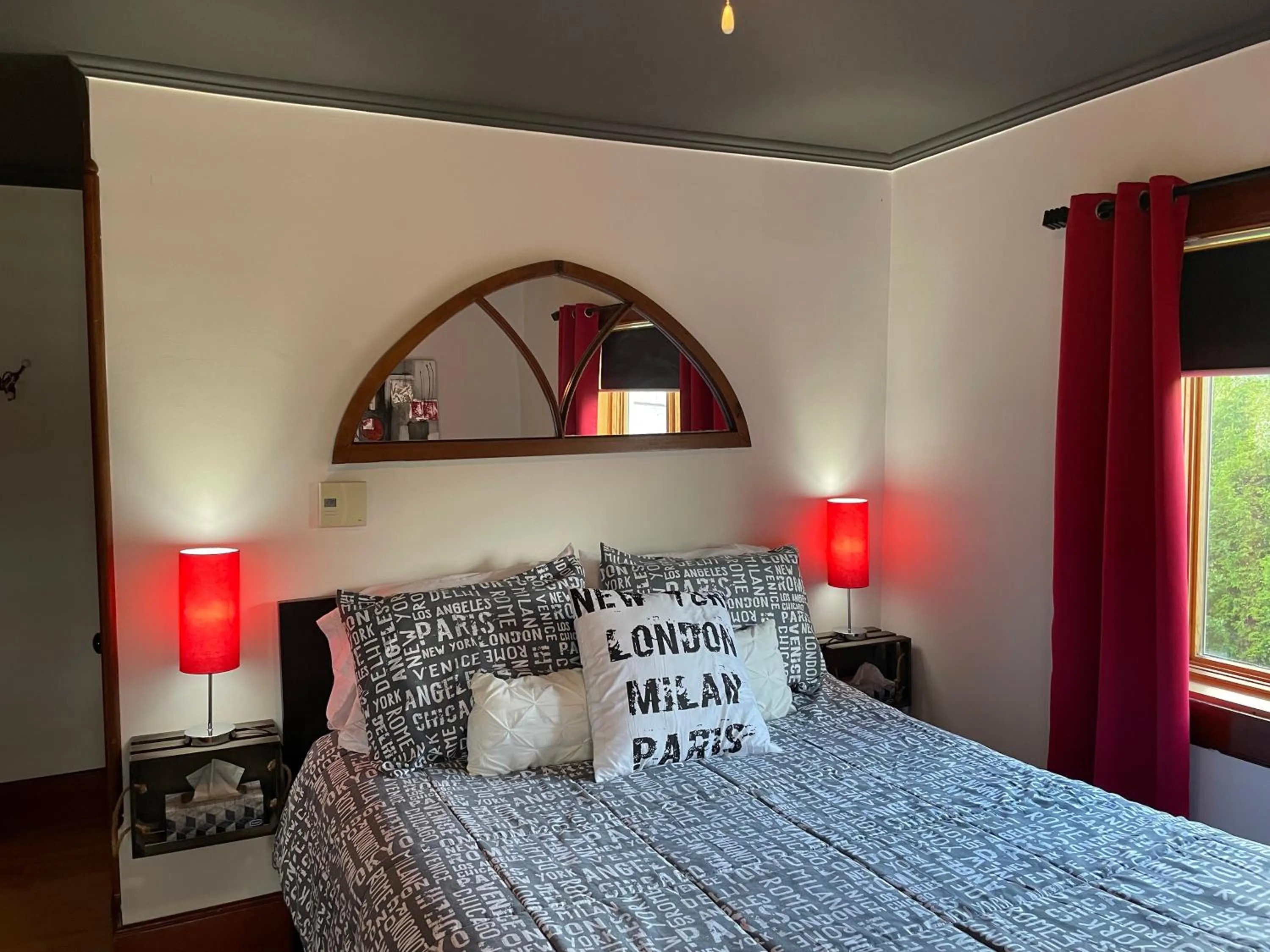 Bed in Auberge La Table d'Hôte