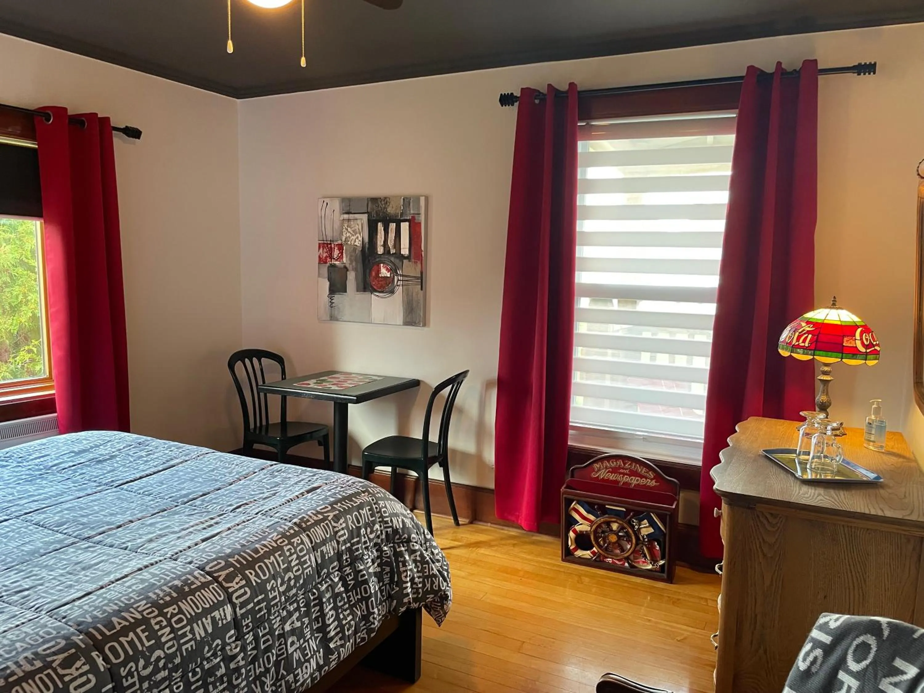 Bed in Auberge La Table d'Hôte