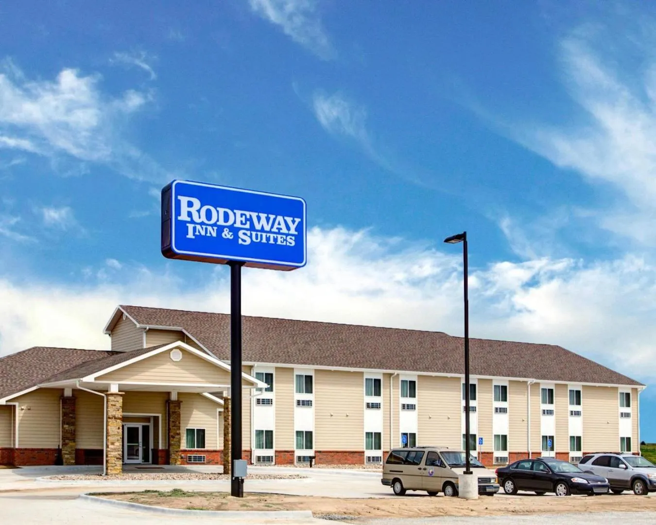 Property Building in Rodeway Inn & Suites Phillipsburg