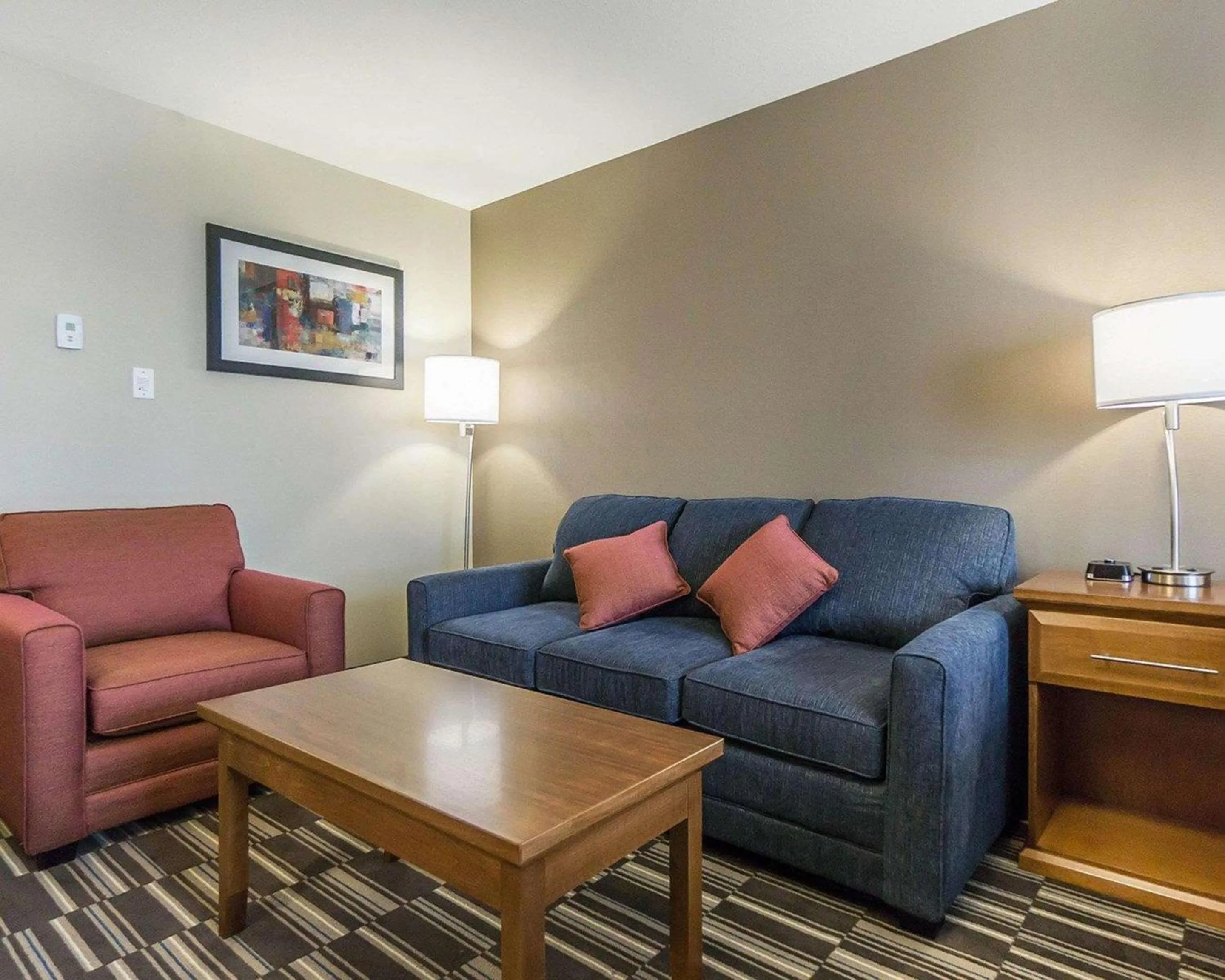 Bedroom in Comfort Inn & Suites Edmonton International Airport