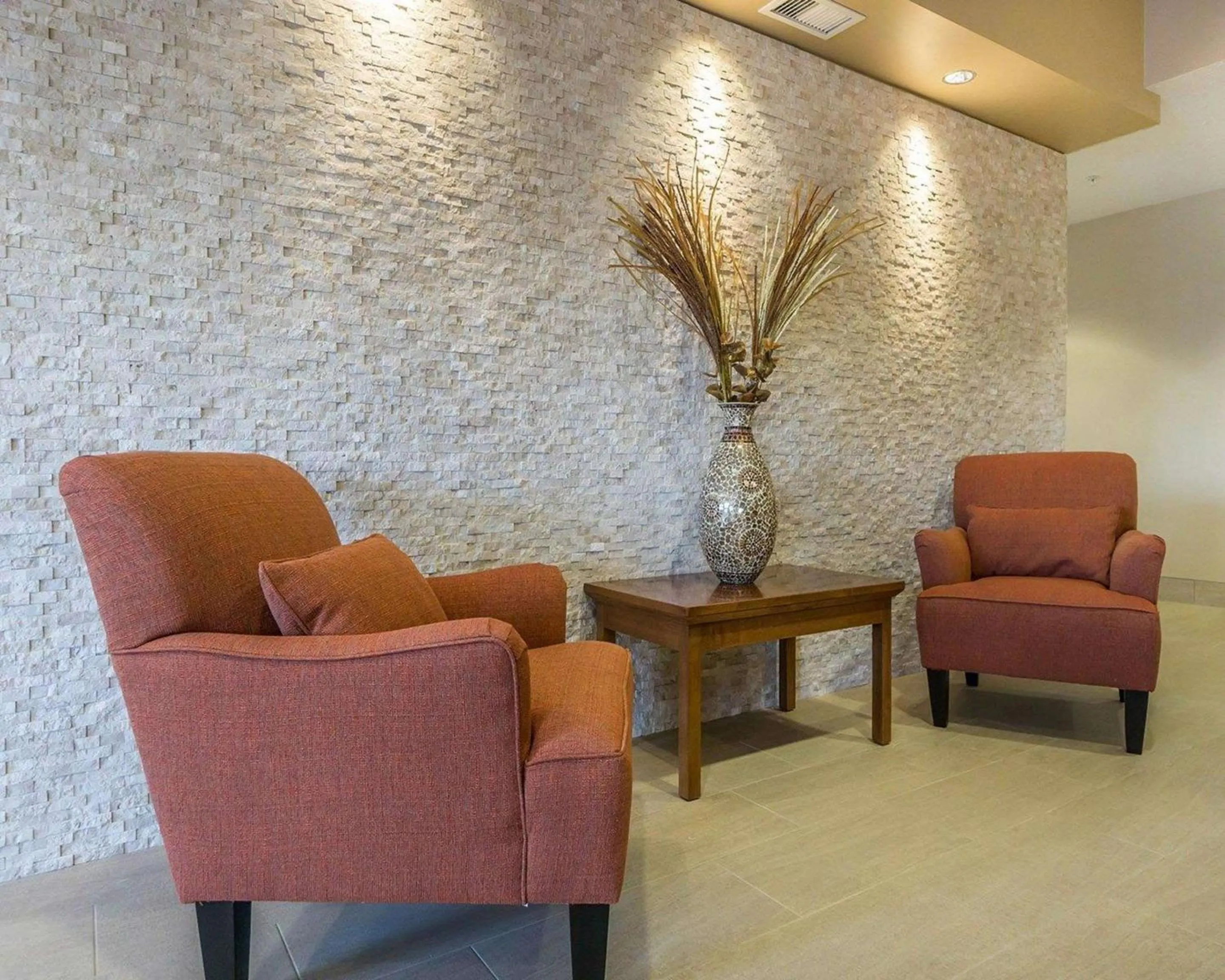 Lobby or reception in Comfort Inn & Suites Edmonton International Airport
