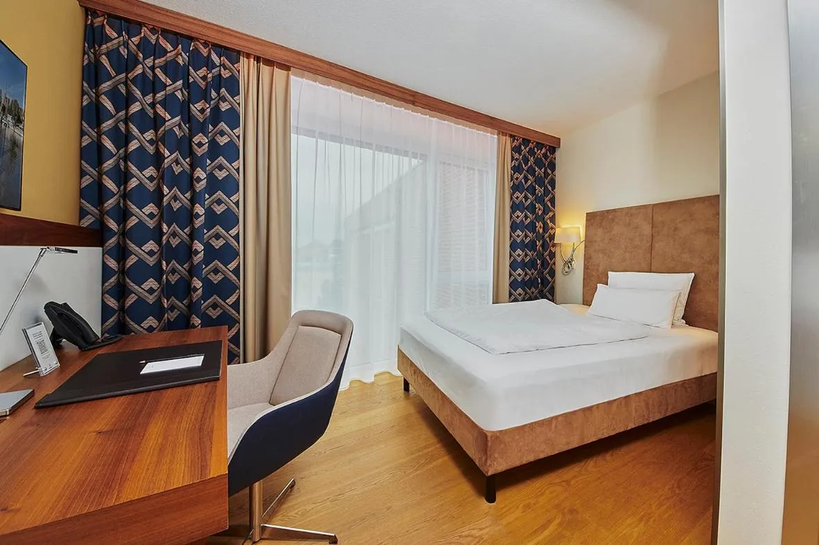 Bed in Hotel Hafenspeicher