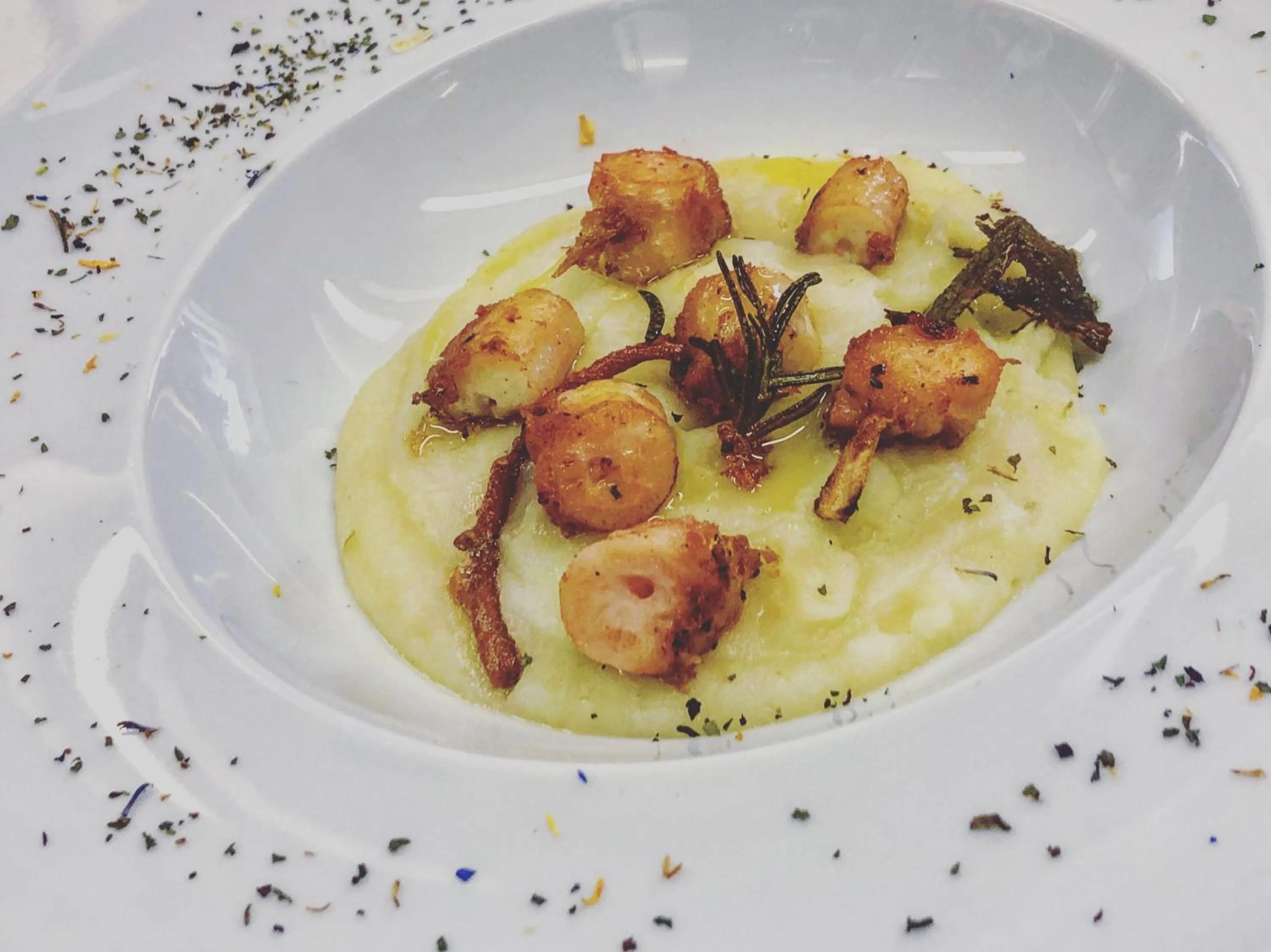 Food and drinks in Hotel Vatluna