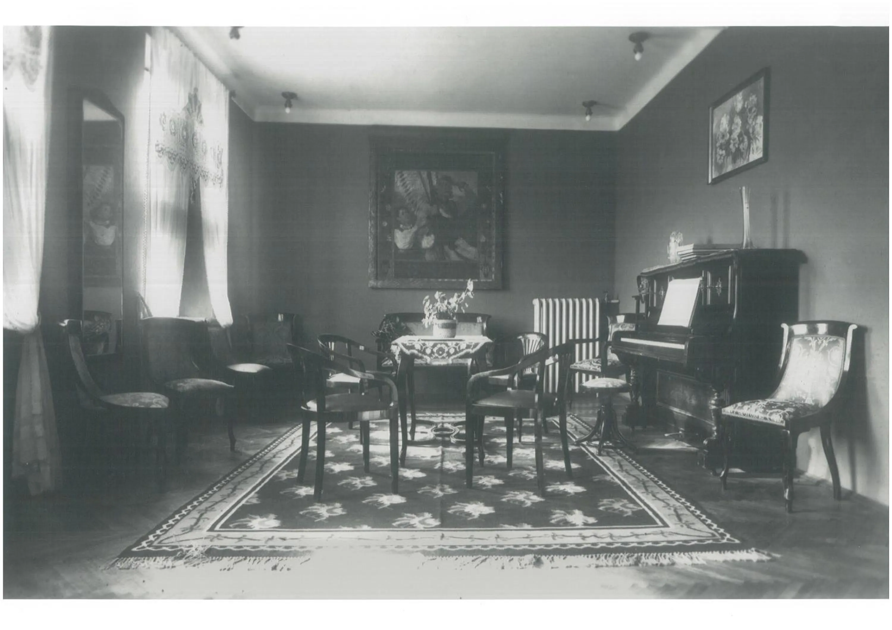 Living room in Willa Carlton