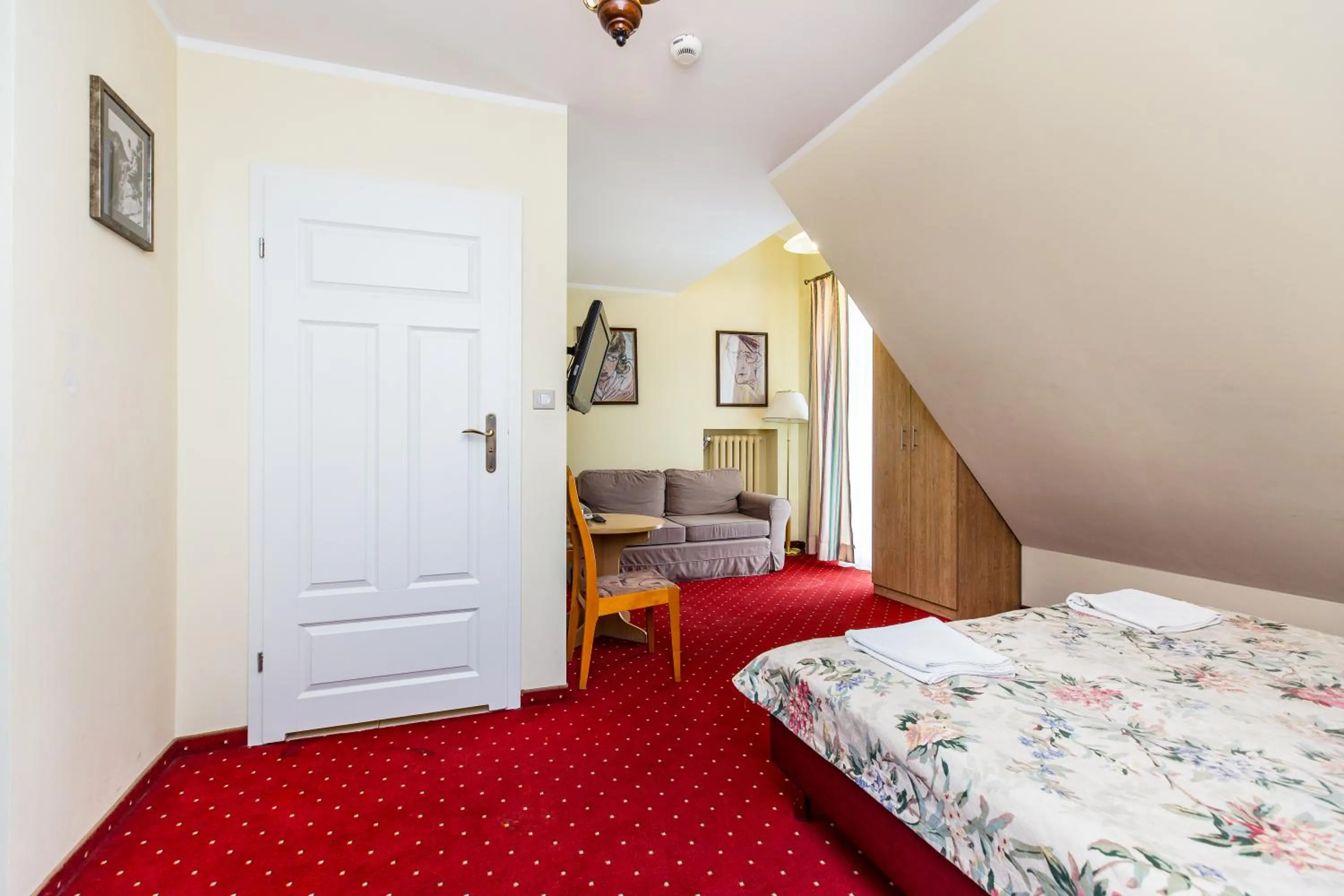 Bed in Willa Carlton