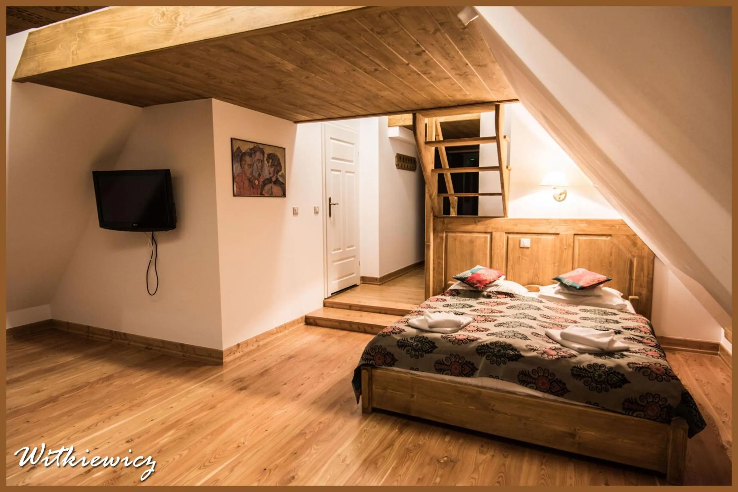 Bed in Willa Carlton