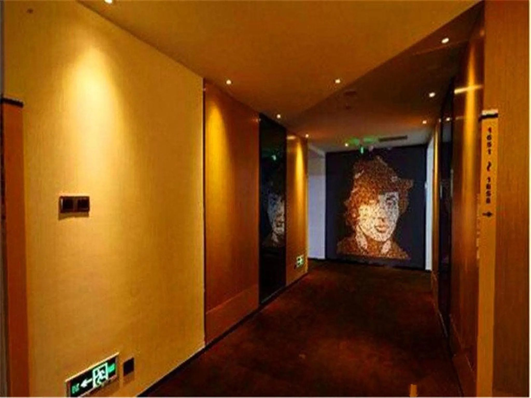 Decorative detail in IU Hotel Beijing West Coach Station Liuliqiao East Metro Station