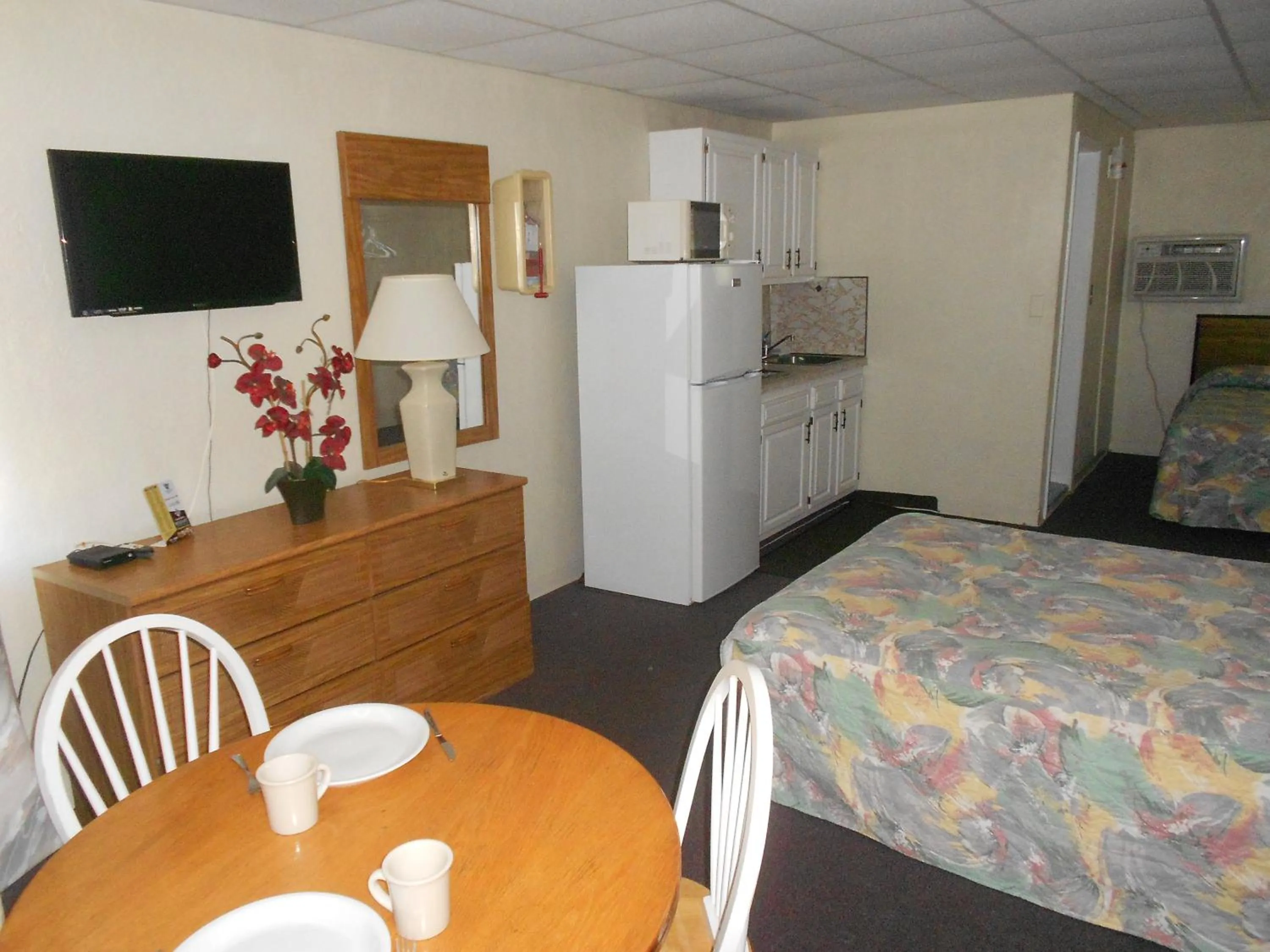 Decorative detail in Viking Motel