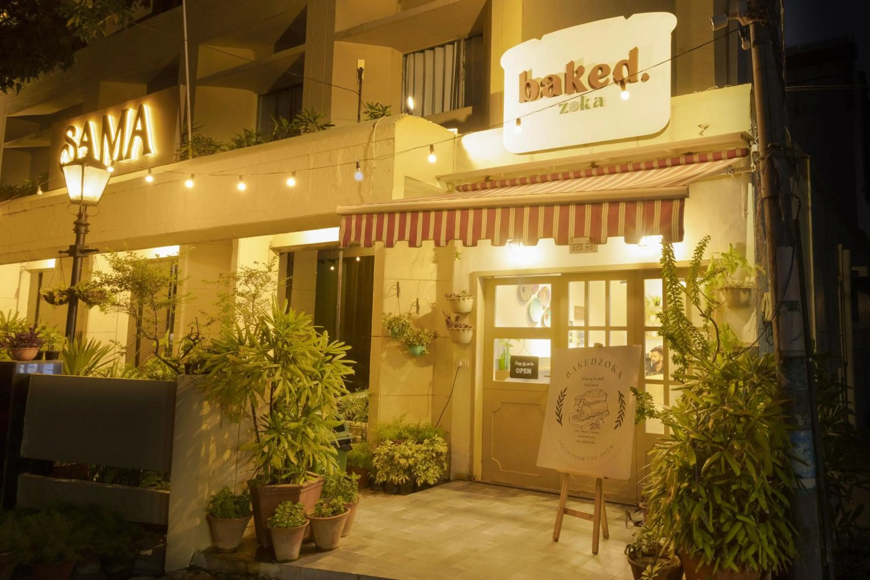 Property building in Hotel Kamal Palace