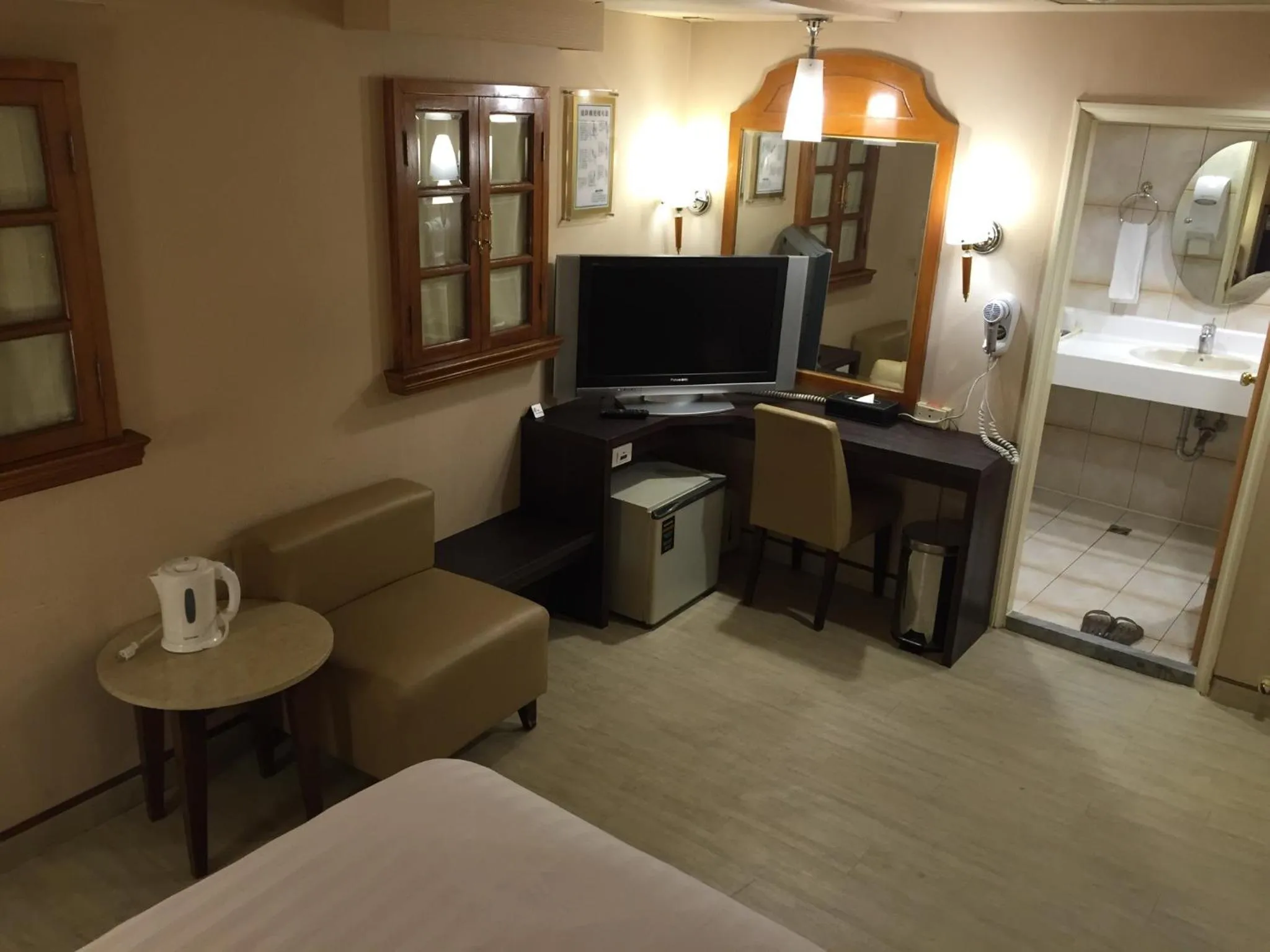 Photo of the whole room, Bed in Goodness Hotel