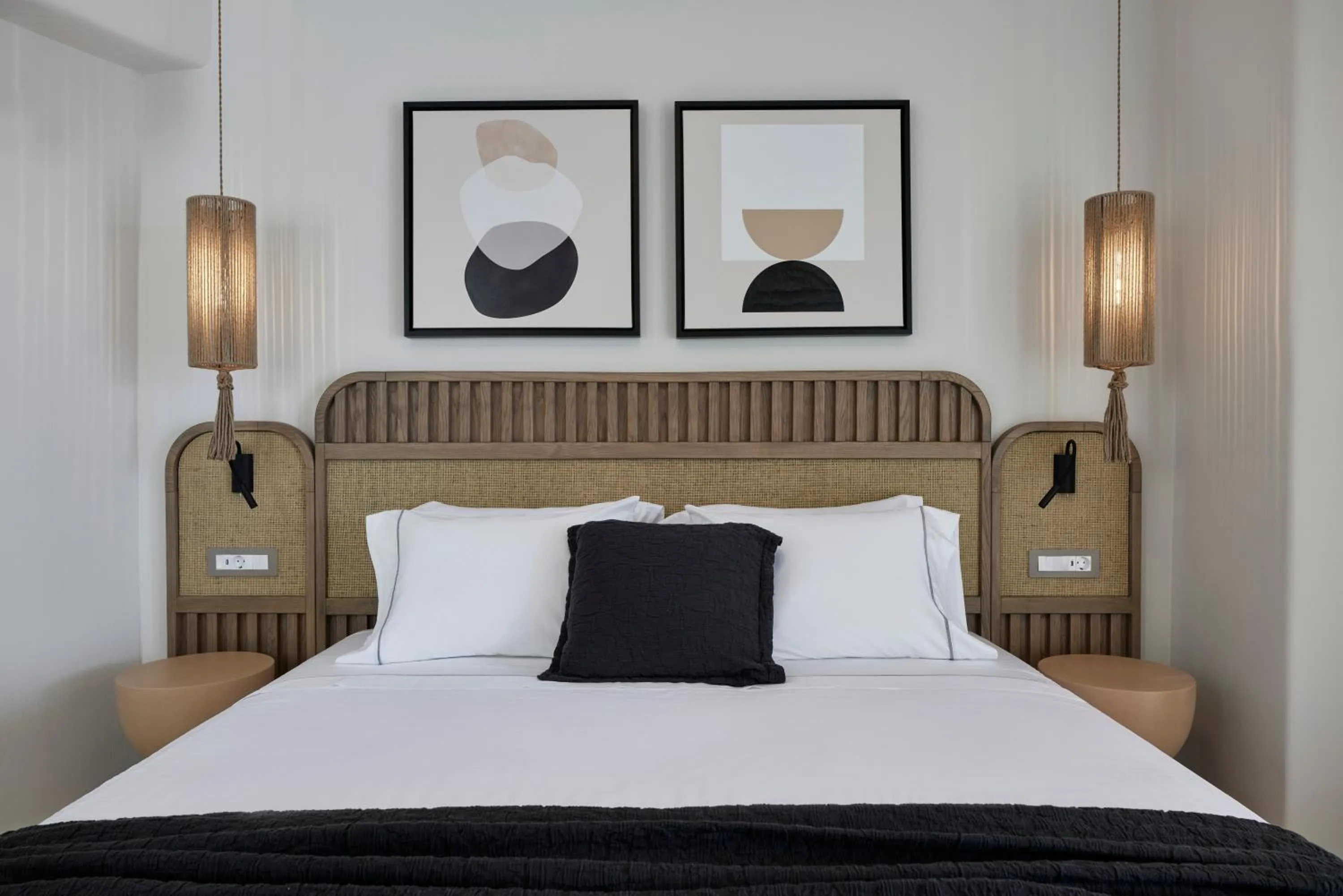 Bedroom, Bed in Apanemo Hotel & Suites