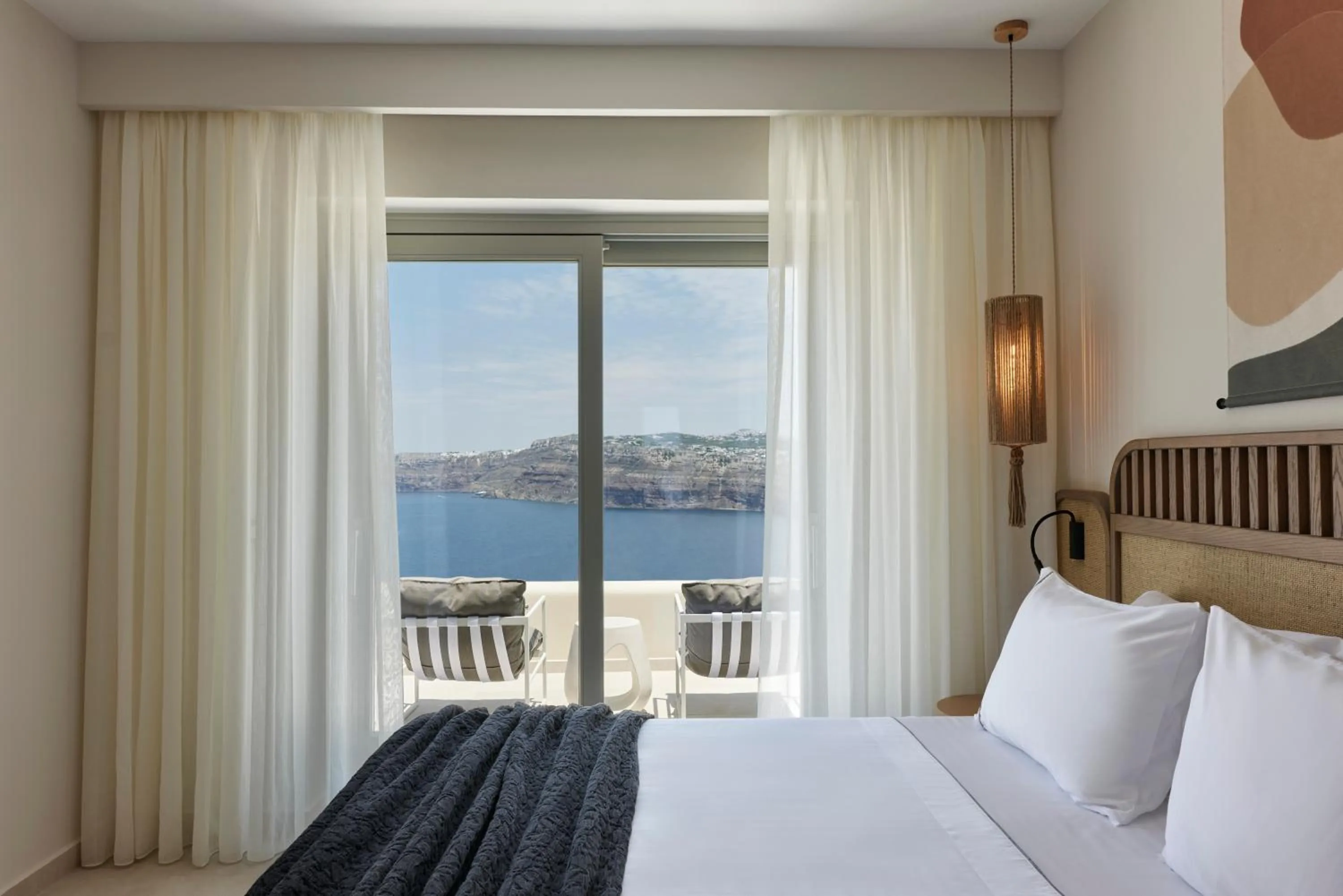 Bedroom, Bed in Apanemo Hotel & Suites