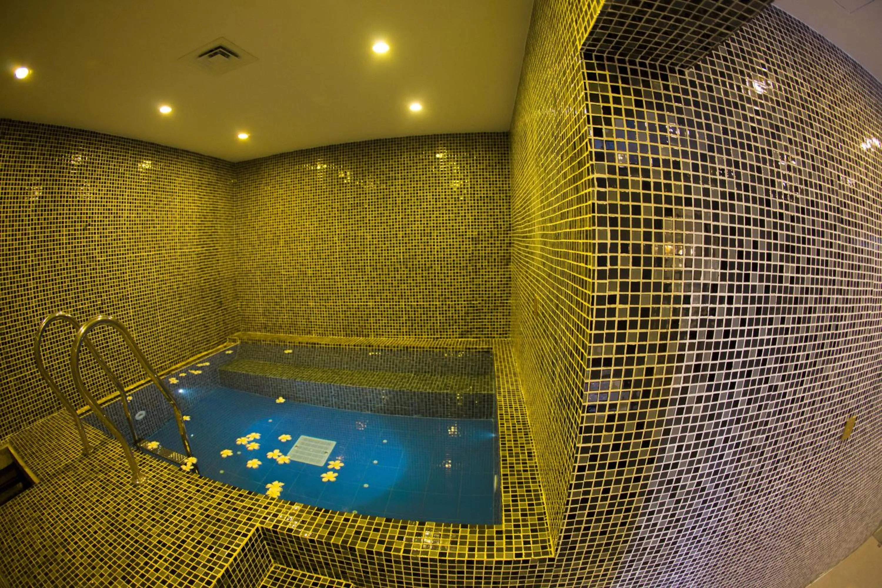 Spa and wellness centre/facilities in Grand Tamarind Lake