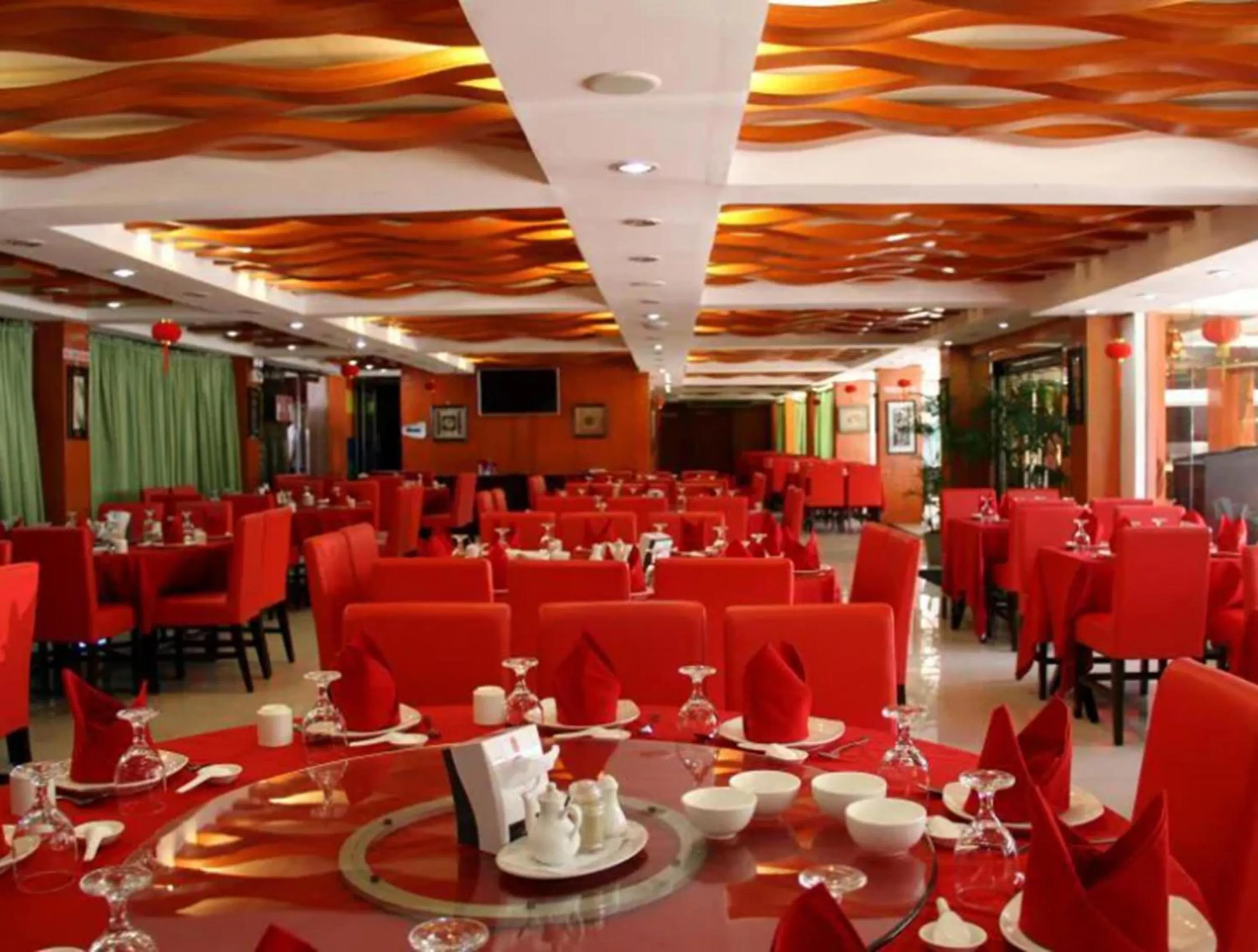 Restaurant/places to eat in Fave Hotel Angeles City formerly Hotel America