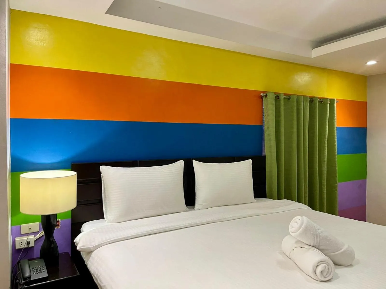 Bed in Fave Hotel Angeles City formerly Hotel America