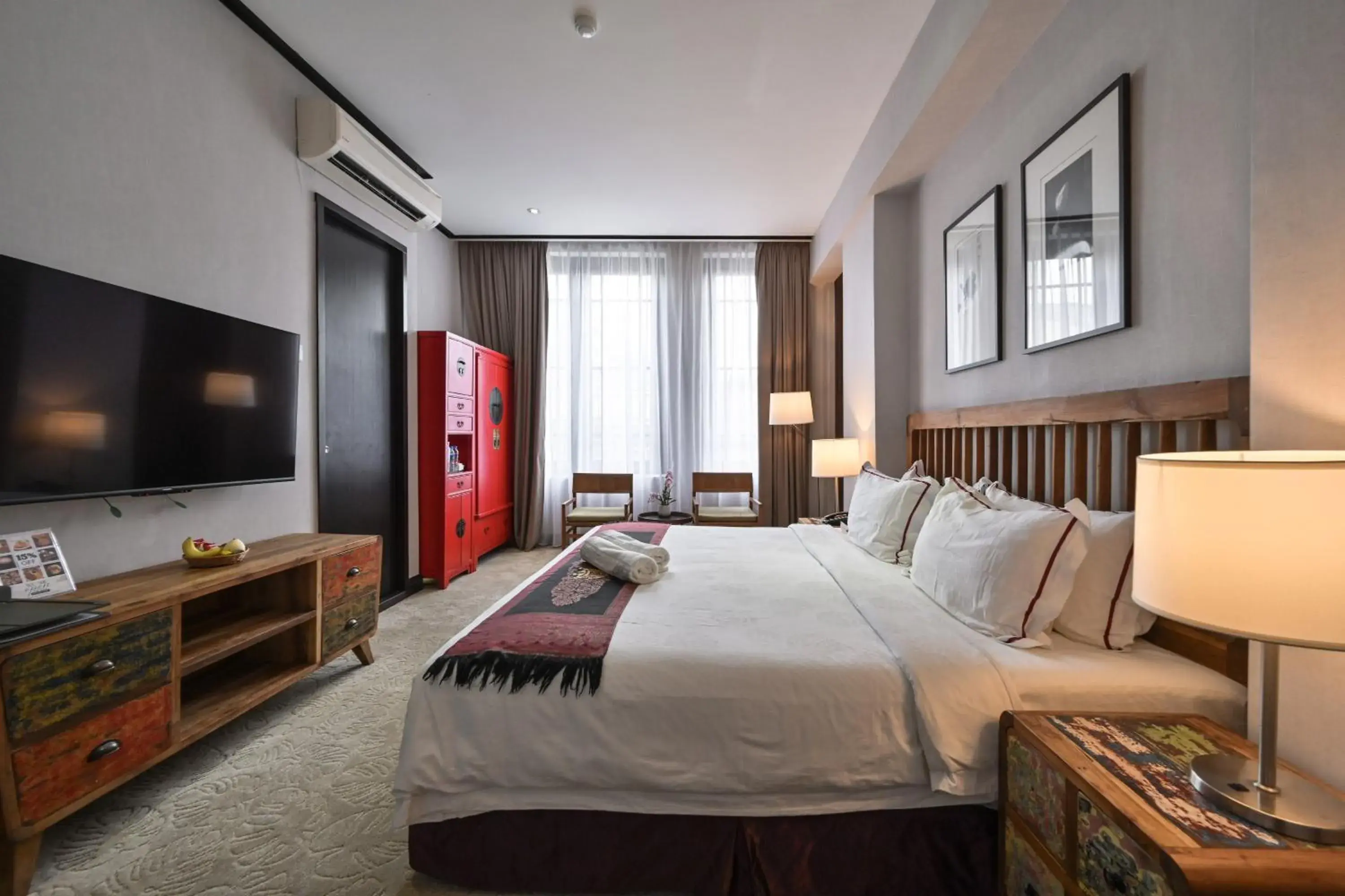 Executive Suite in 1825 Gallery Hotel Executive Suite in 1825 Gallery Hotel