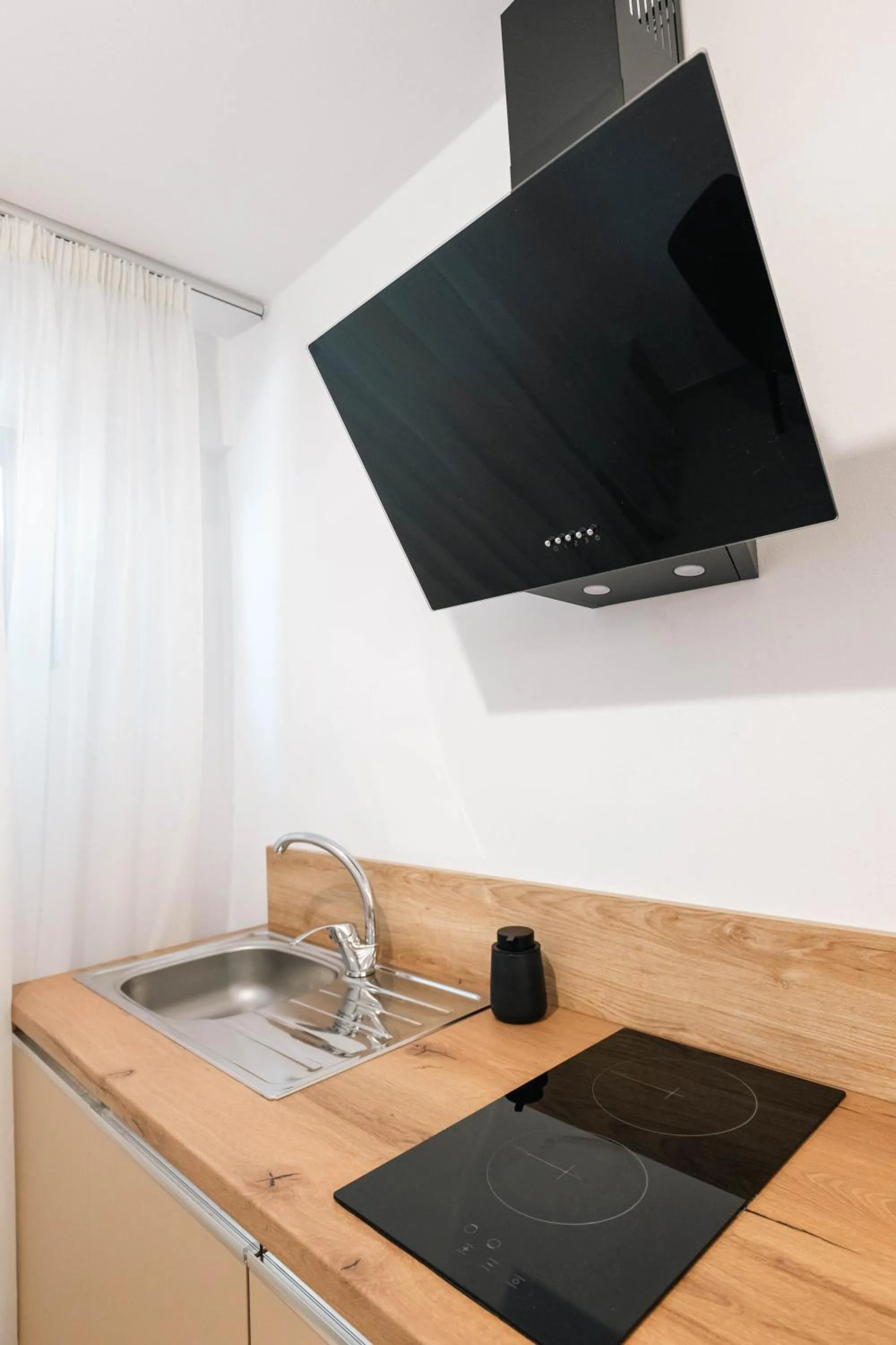 Kitchen or kitchenette in StarLight Apartments 2