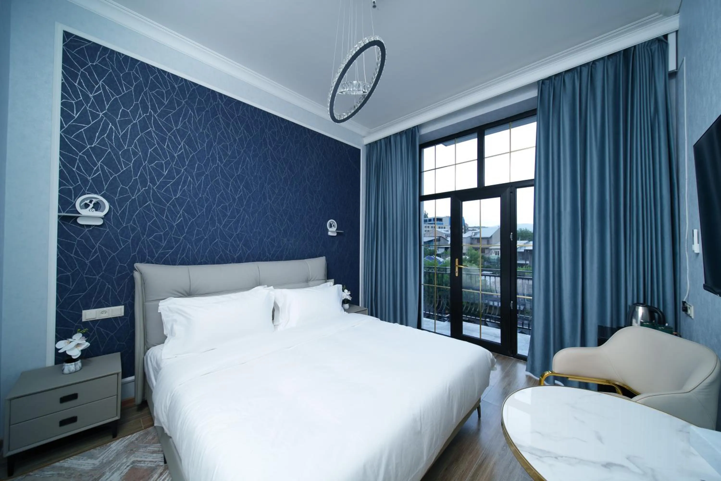 Bedroom, Bed in Emmanuel Hotel Yerevan