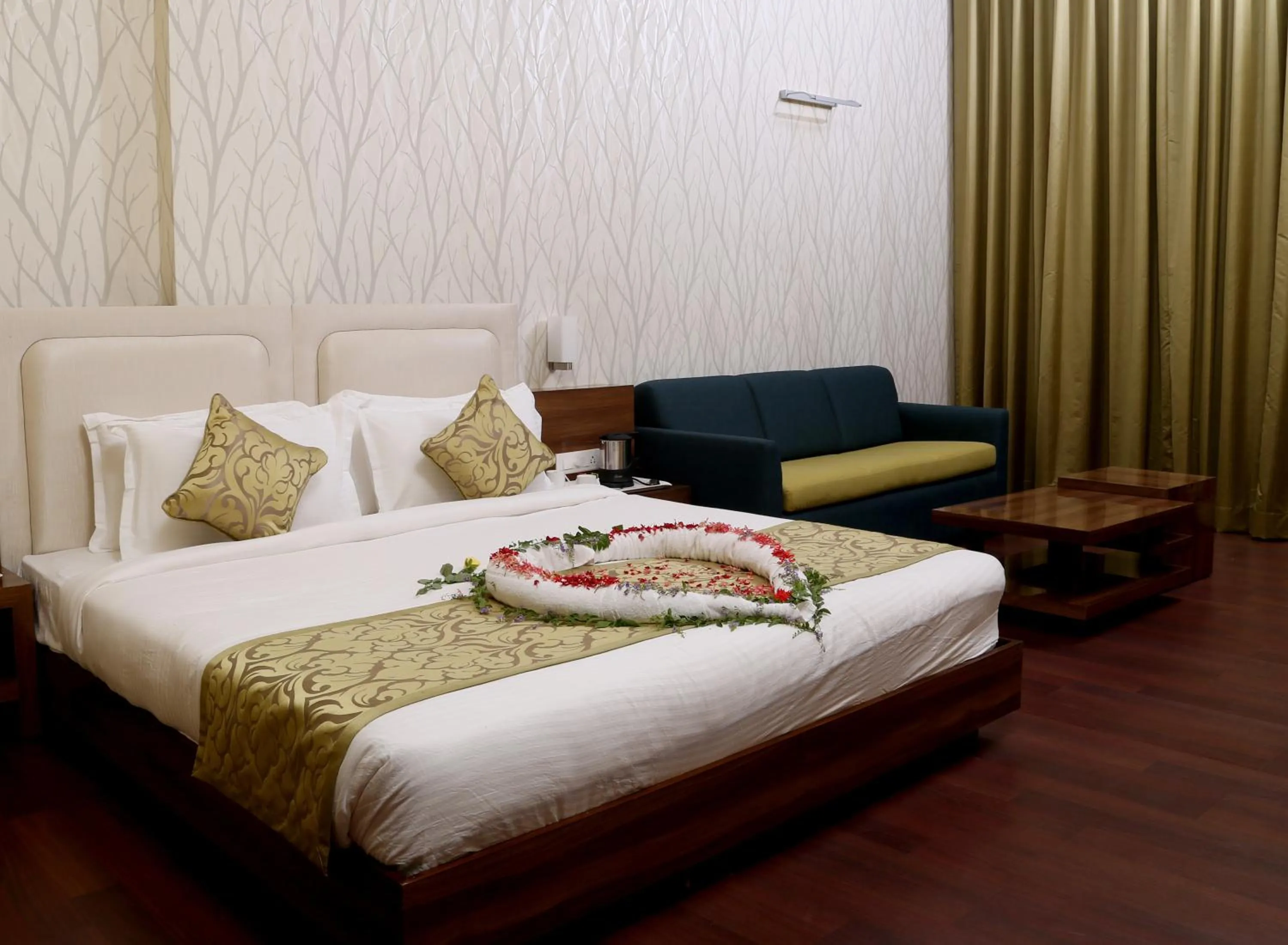 Bed in Shamrock Greens by Jardin Hotels