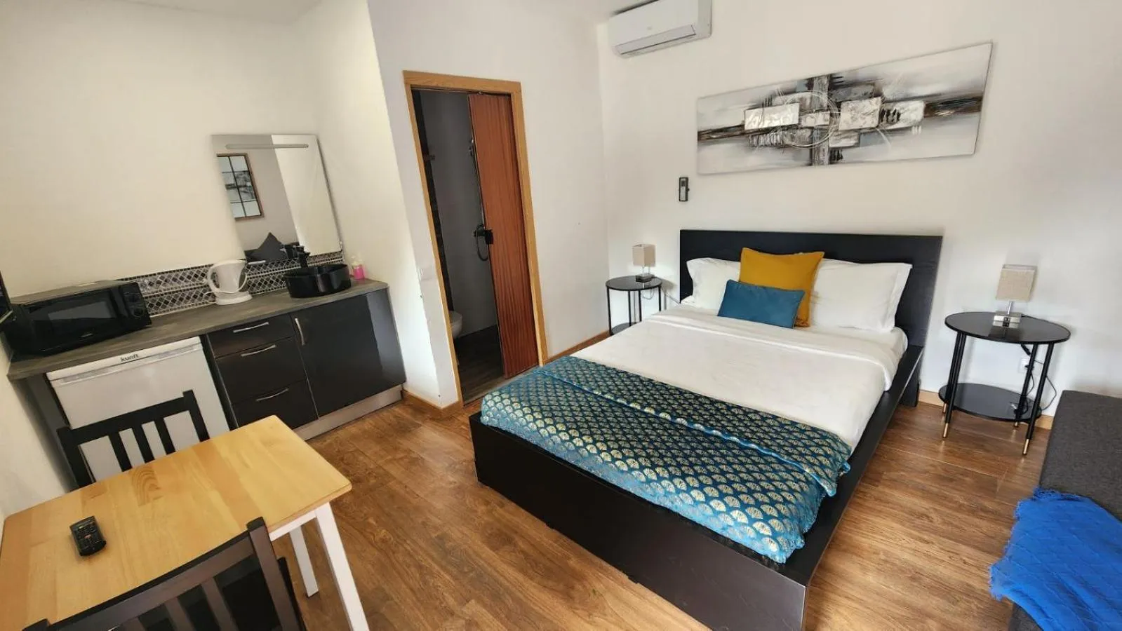 Bedroom, Bed in Guesthouse of Alcobaça