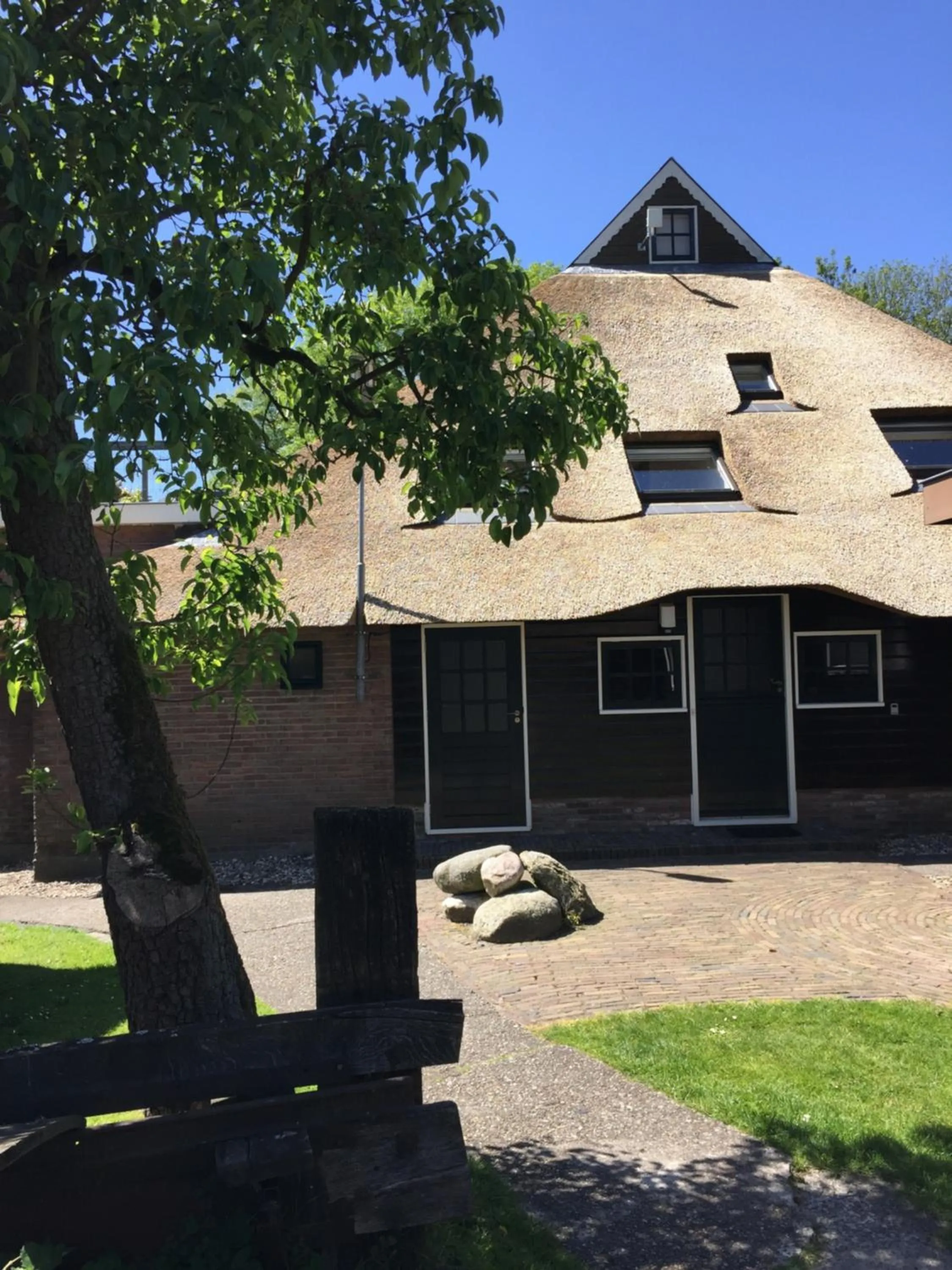 Property building in Bed & Bike De Hofstee