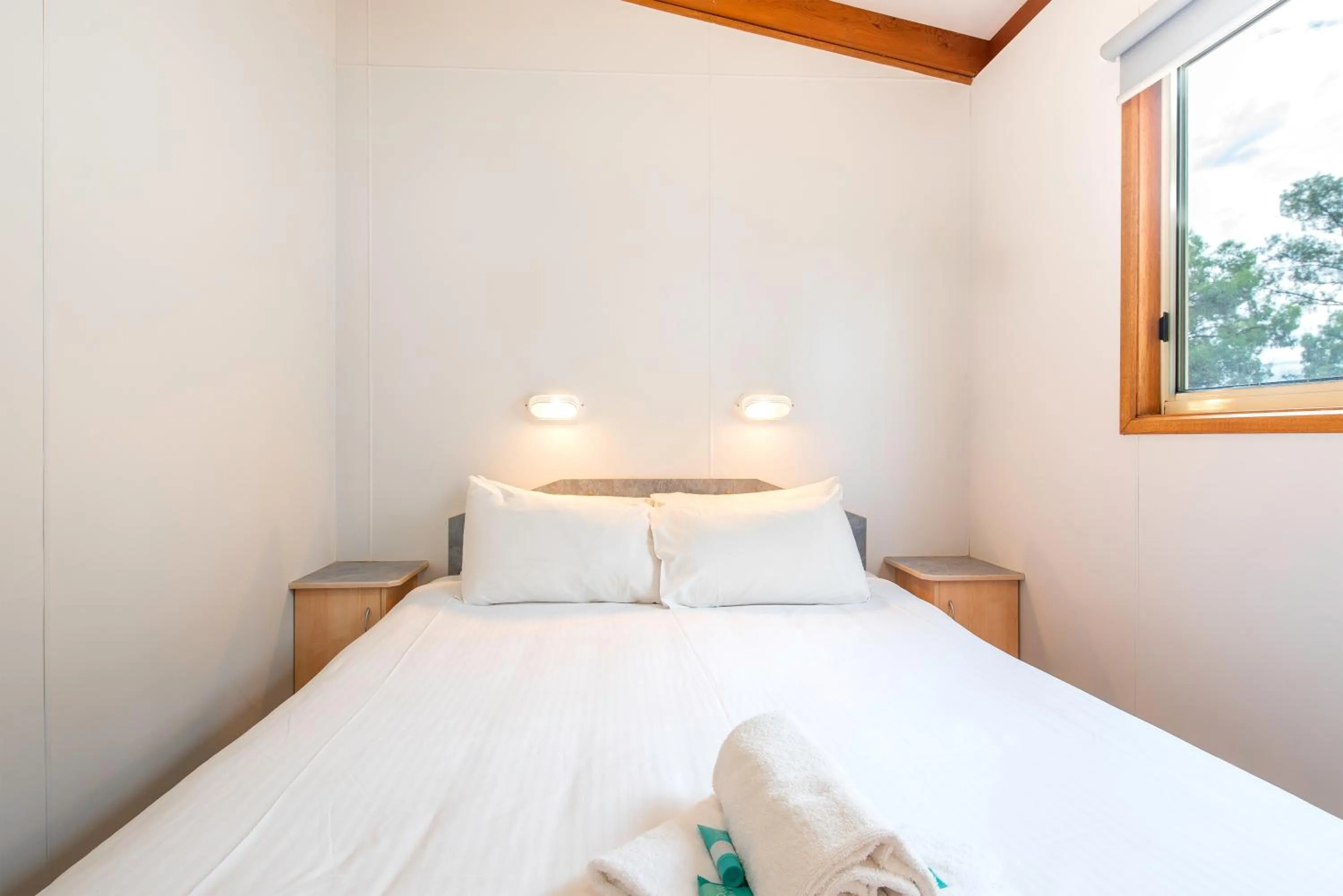 Bedroom, Bed in Echo Holiday Parks - Renmark