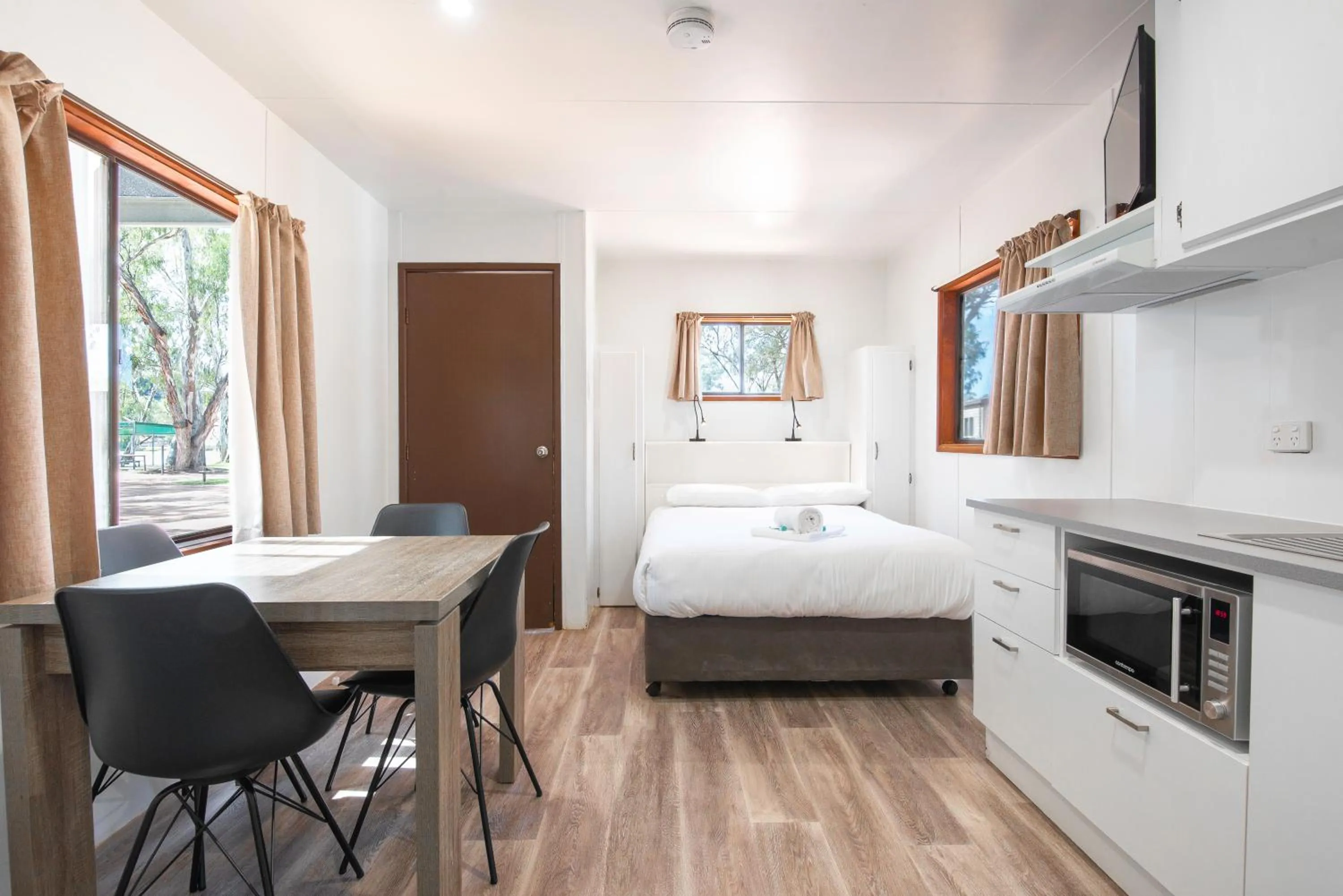 Photo of the whole room, Bed in Echo Holiday Parks - Renmark