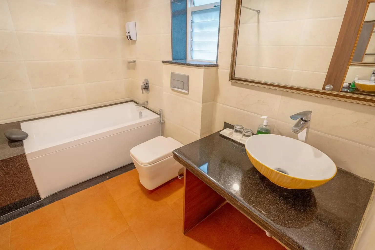 Bathroom in Rumourss Sky Villa & Resort