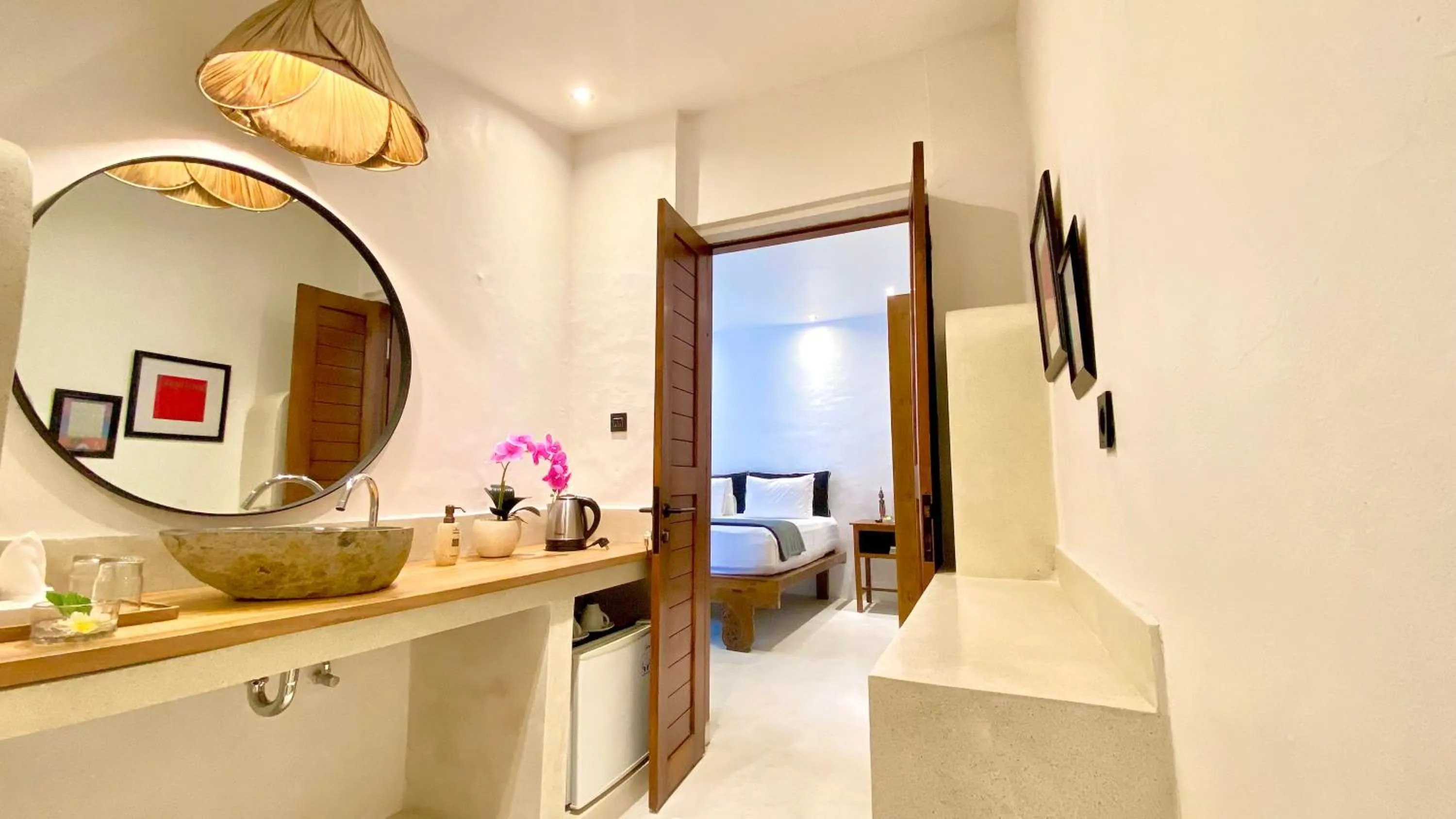 Bathroom in The Apartments Umalas