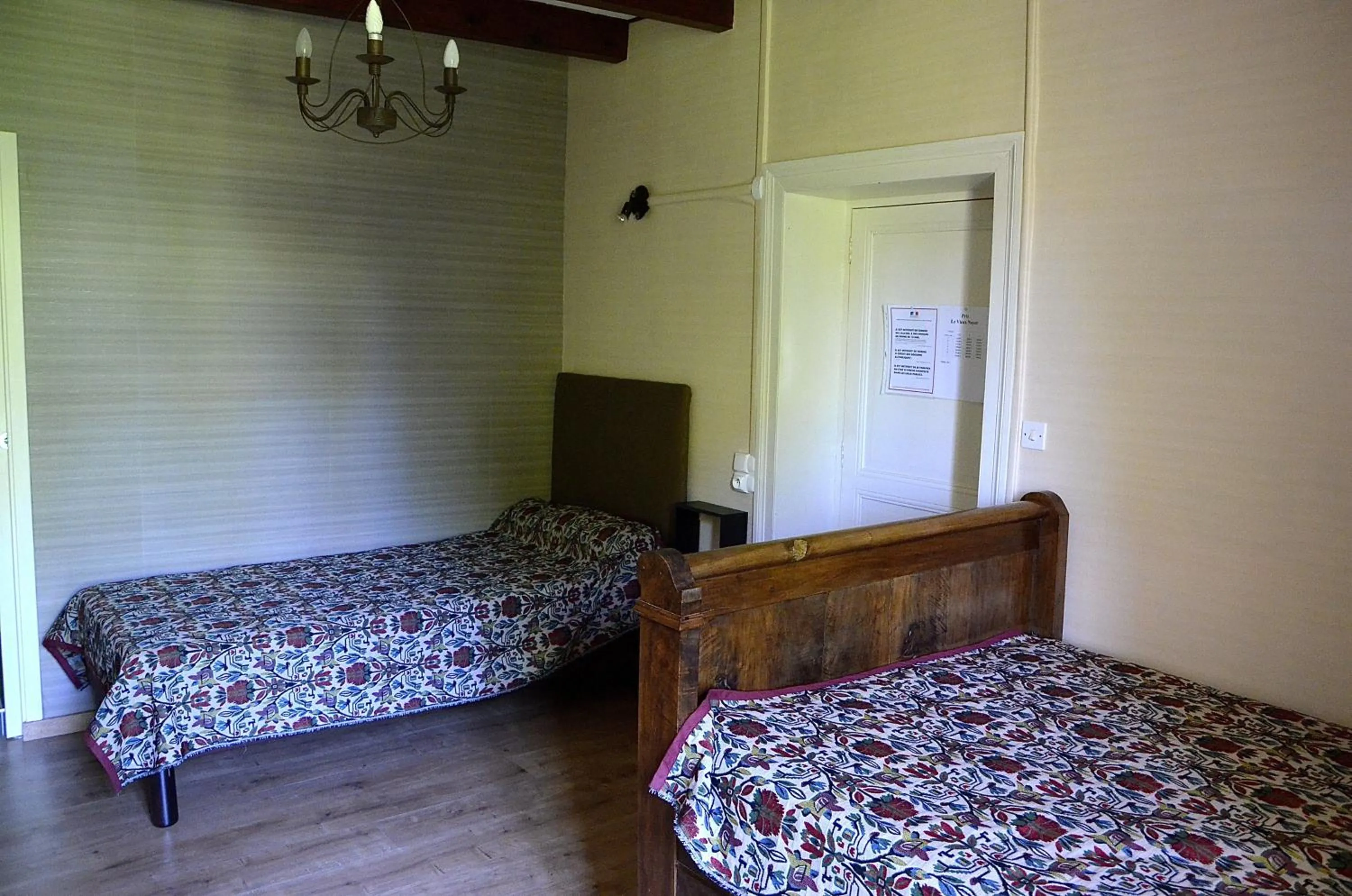 Bed in Le Vieux Noyer