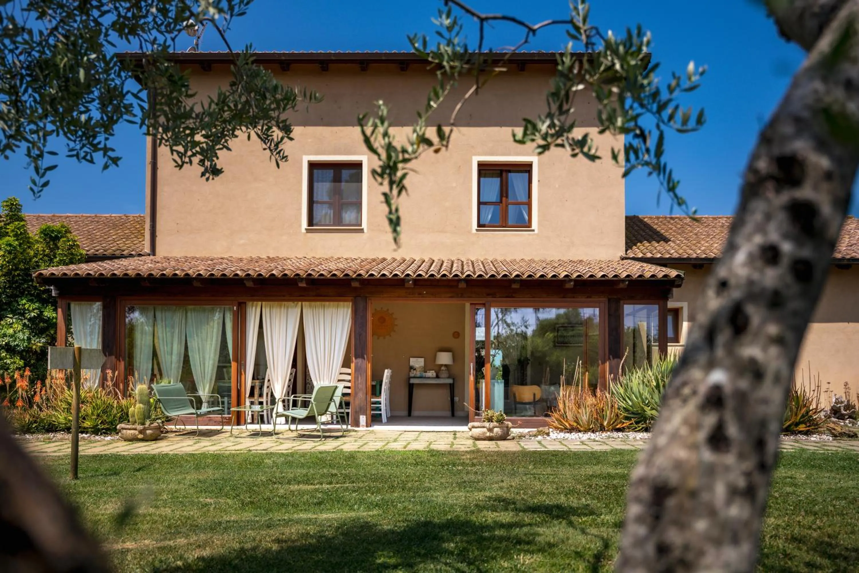 Property building in Inghirios Wellness Country Resort