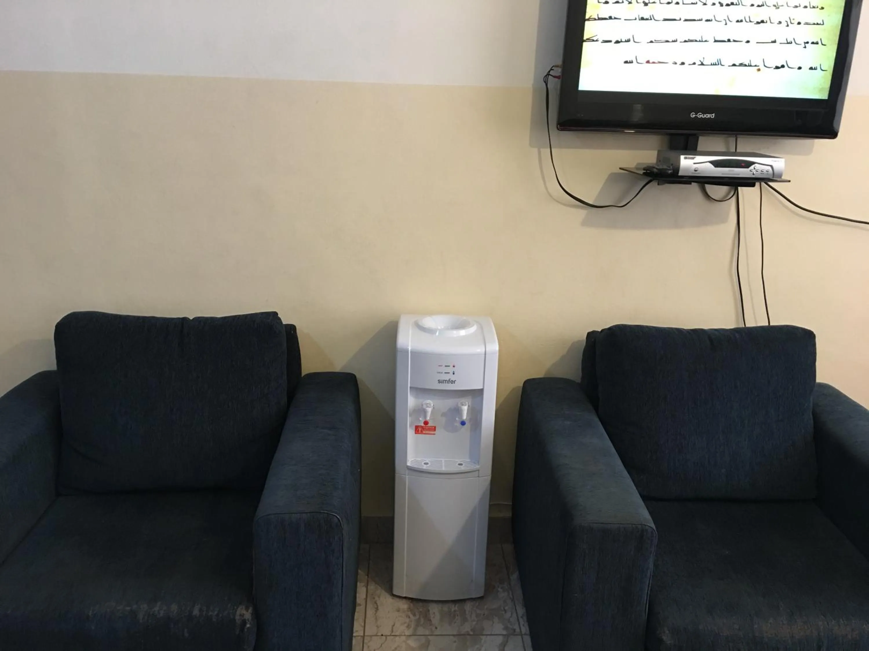 Living room in Aljazeera Hotel Apartments