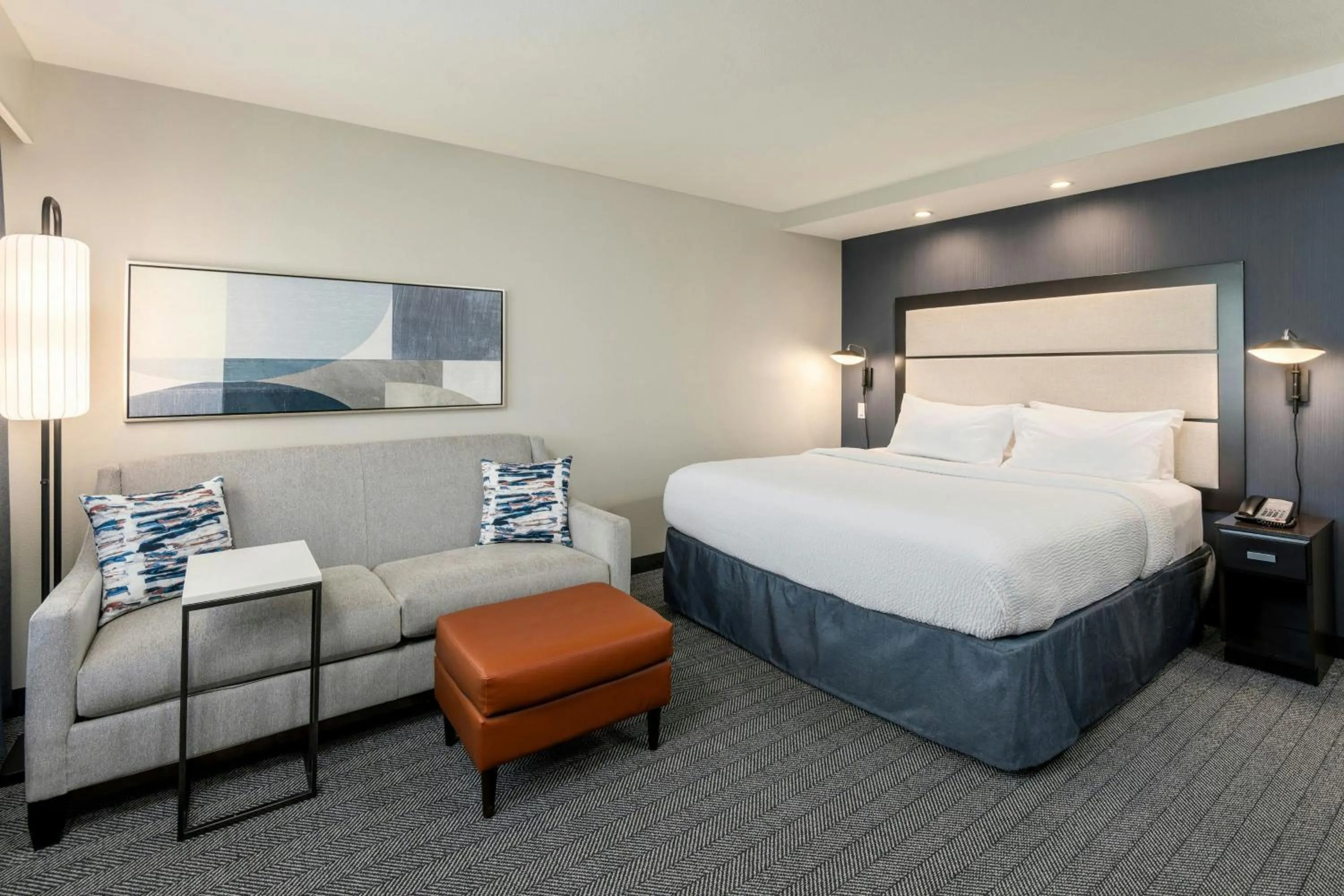 Photo of the whole room, Bed in Courtyard by Marriott Abilene Northeast