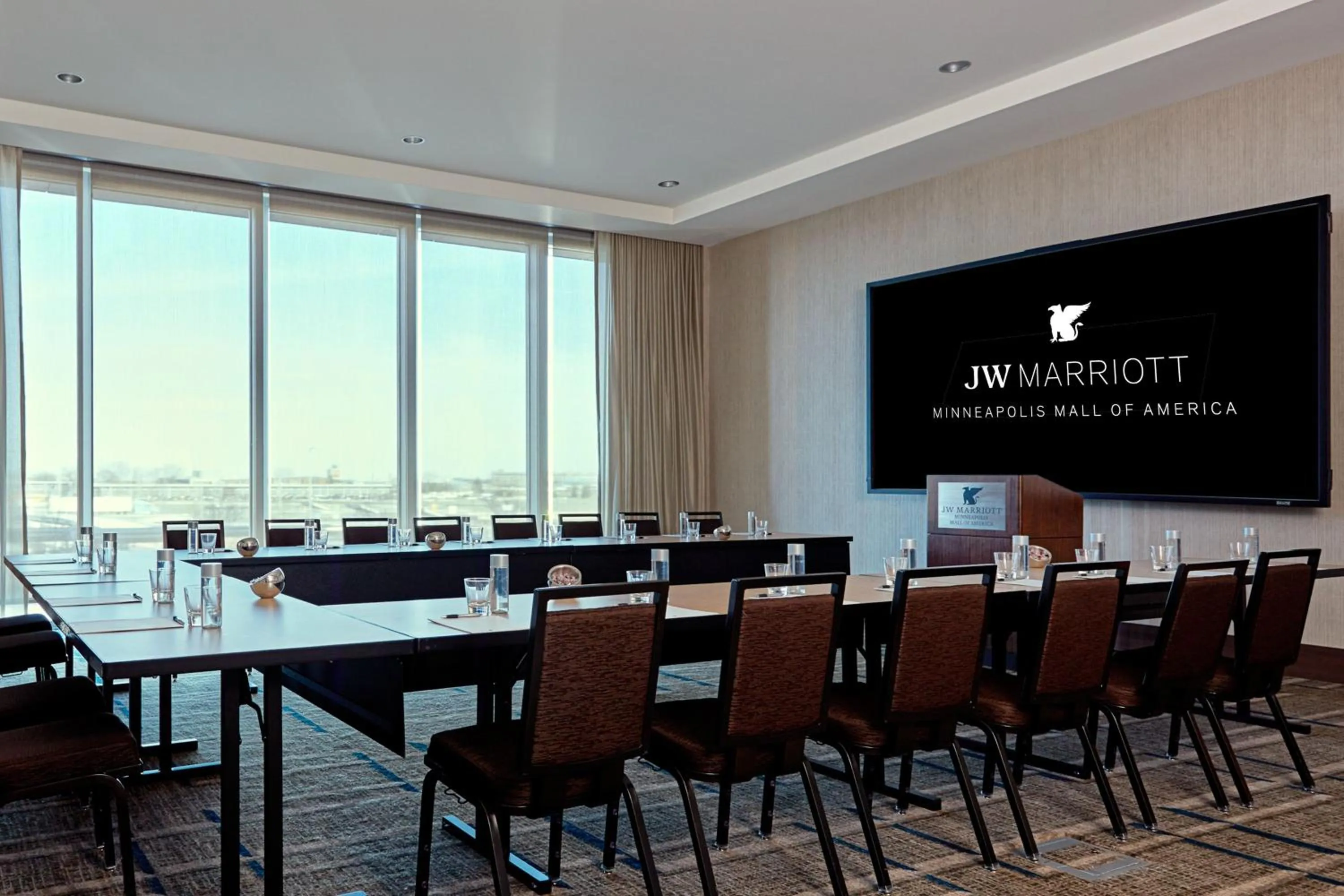 Meeting/conference room in JW Marriott Minneapolis Mall of America