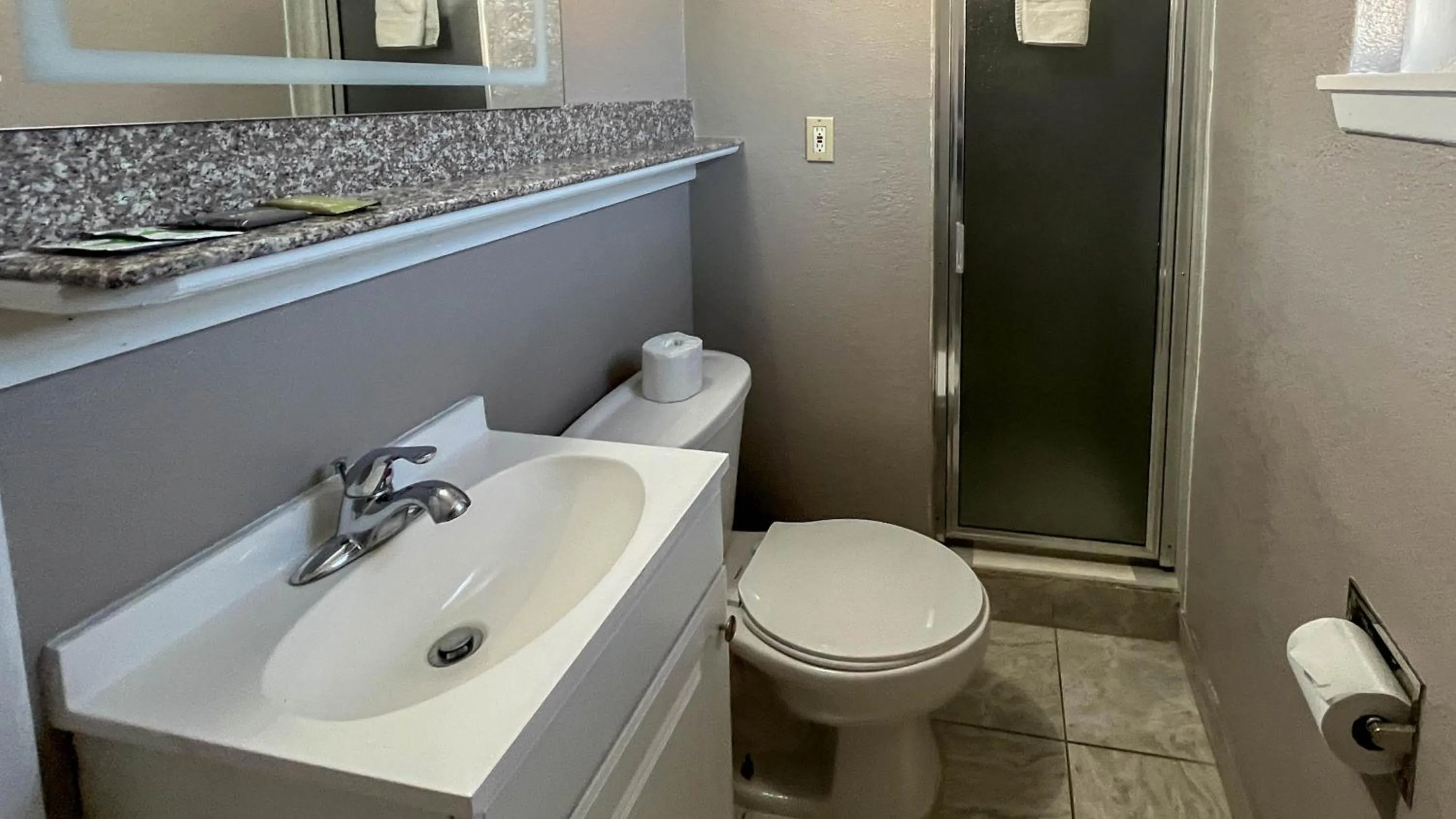 Bathroom in Motel 6 - Lamesa, TX