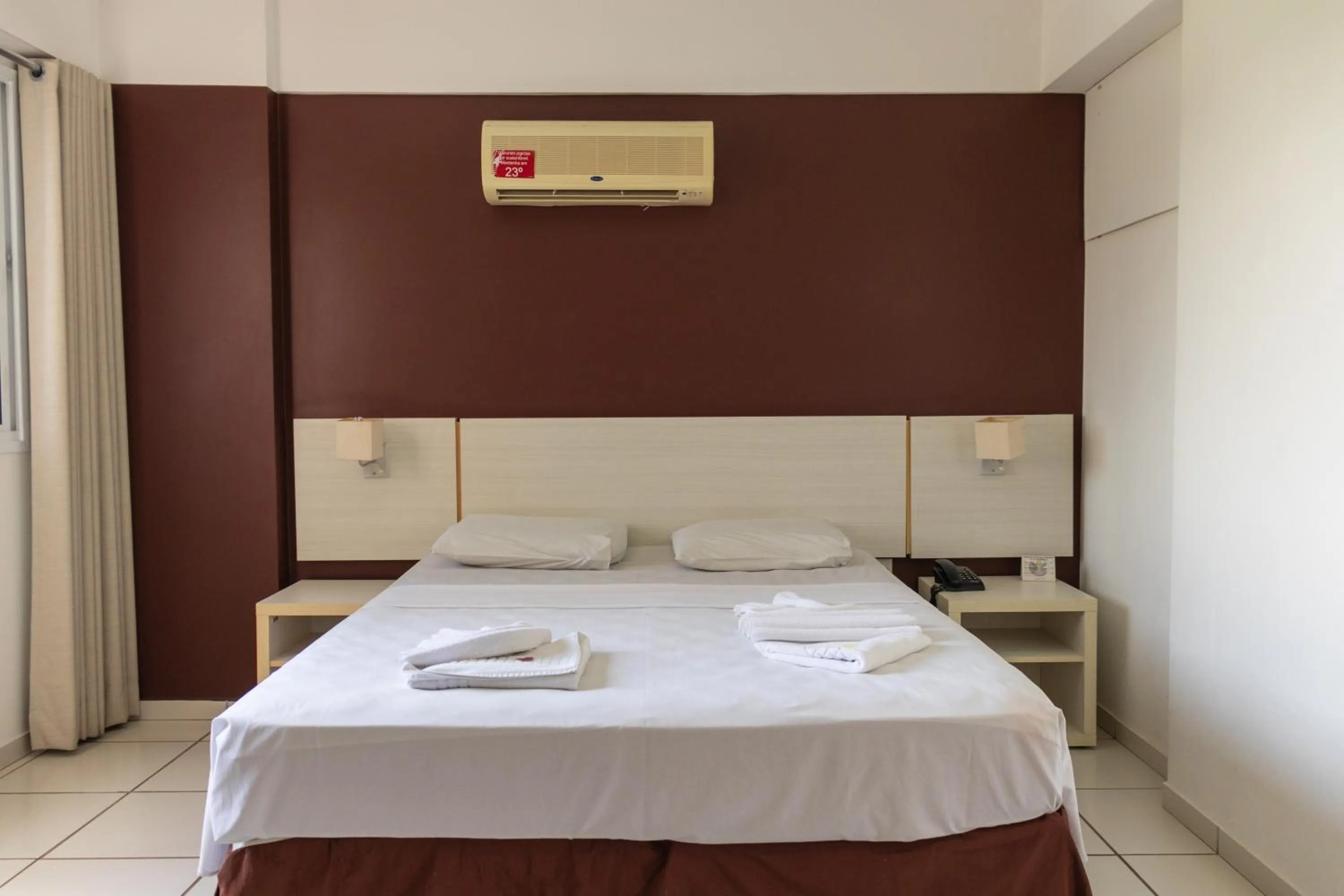 Bedroom, Bed in Pousada do Ipê