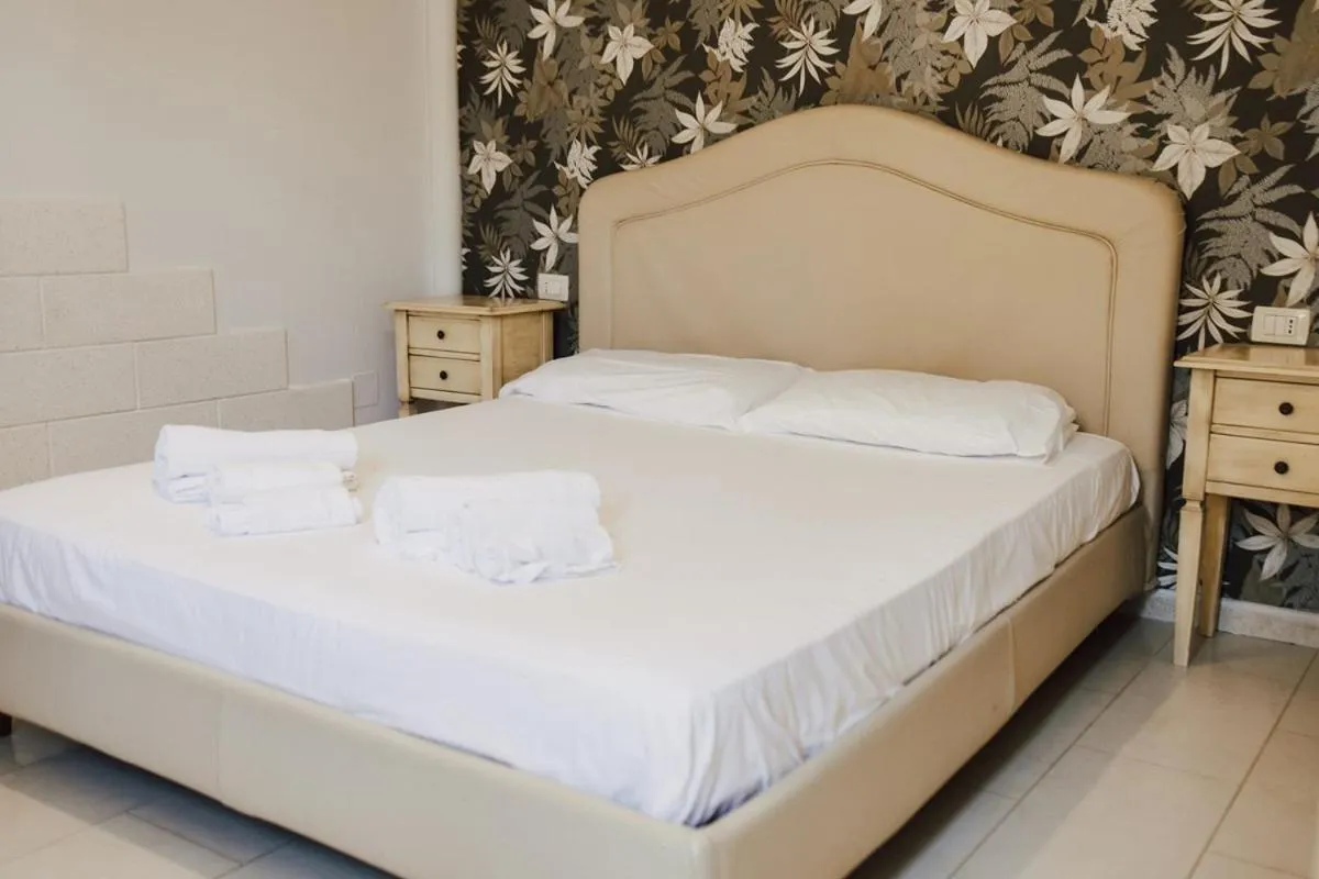 Bed in La Perla delle Saline