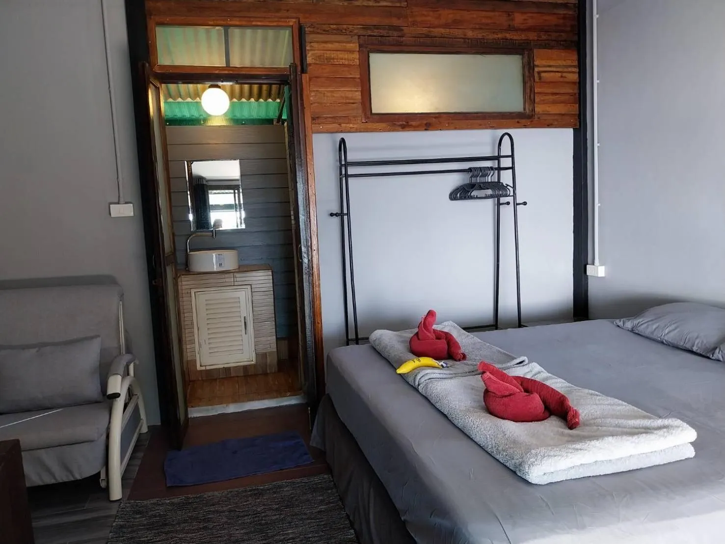 Bed in Monkey Island Resort Koh Mak