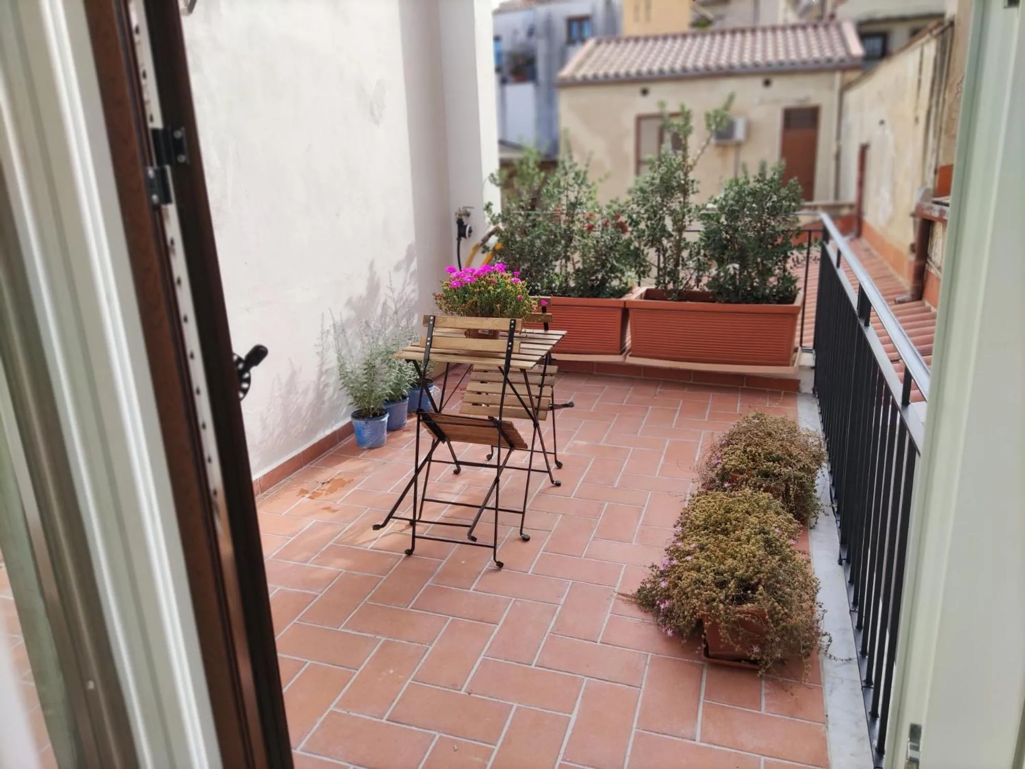 Balcony/Terrace in B&B Cala Peppa