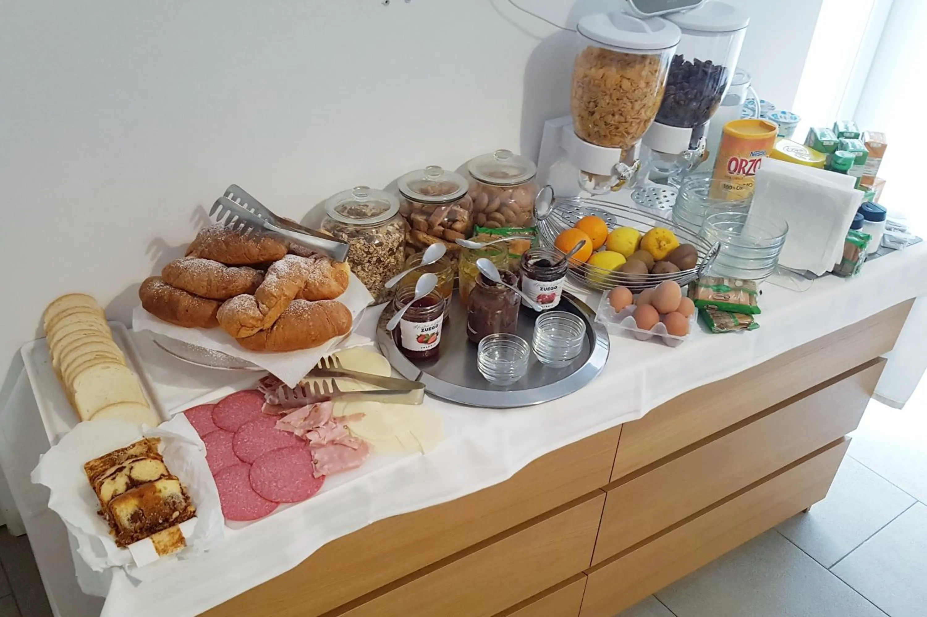 Breakfast in B&B Cala Peppa