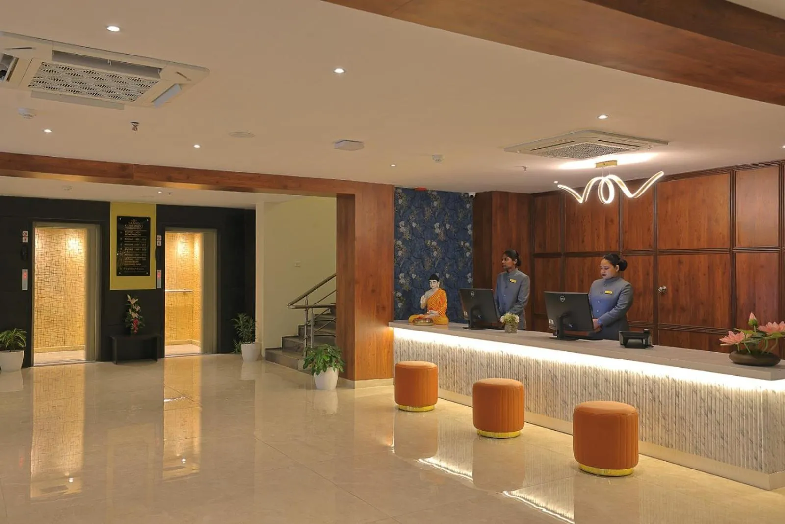 Lobby or reception in Hotel Grand Continent Premiere, Banjara Hills, Hyderabad
