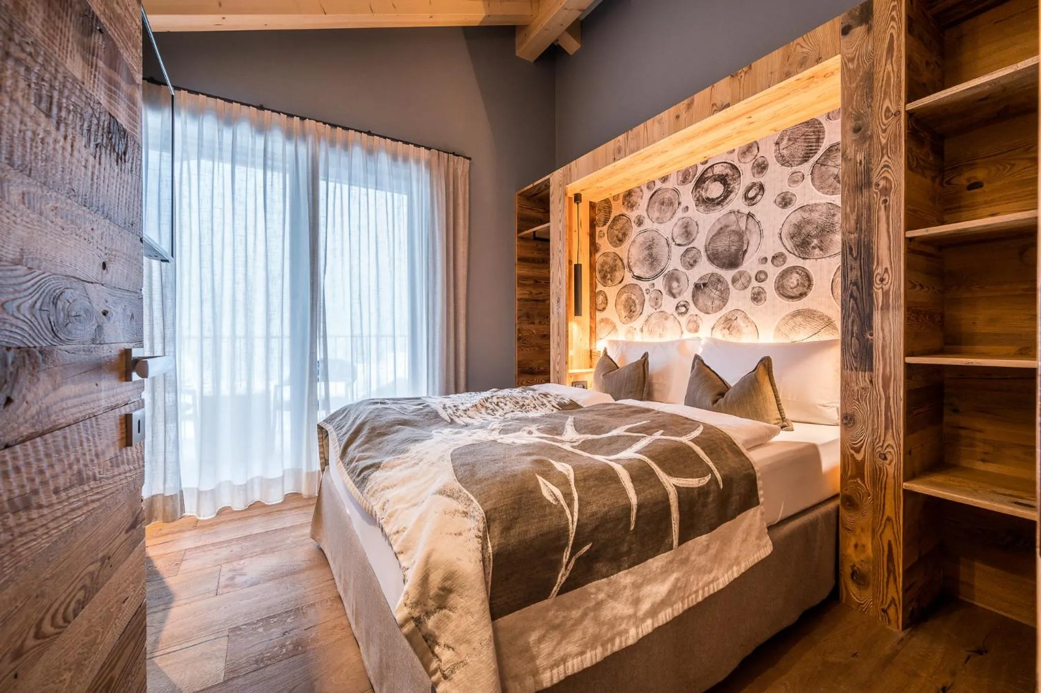Bedroom, Bed in Hotel Ravelli Luxury Spa