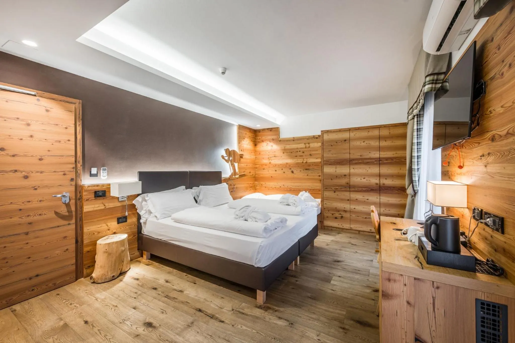 Double Room with Balcony in Hotel Ravelli Luxury Spa