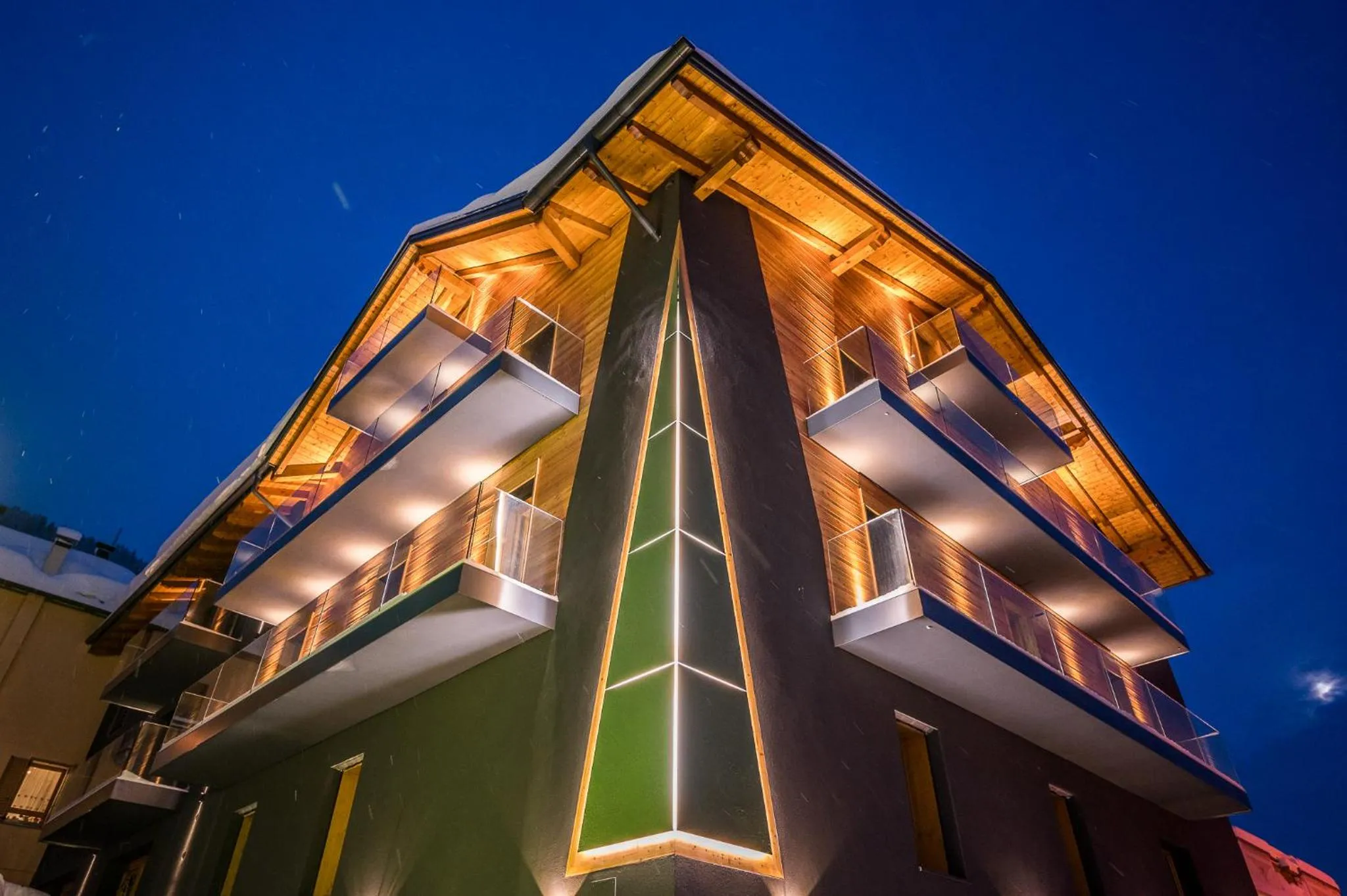 Property building in Hotel Ravelli Luxury Spa