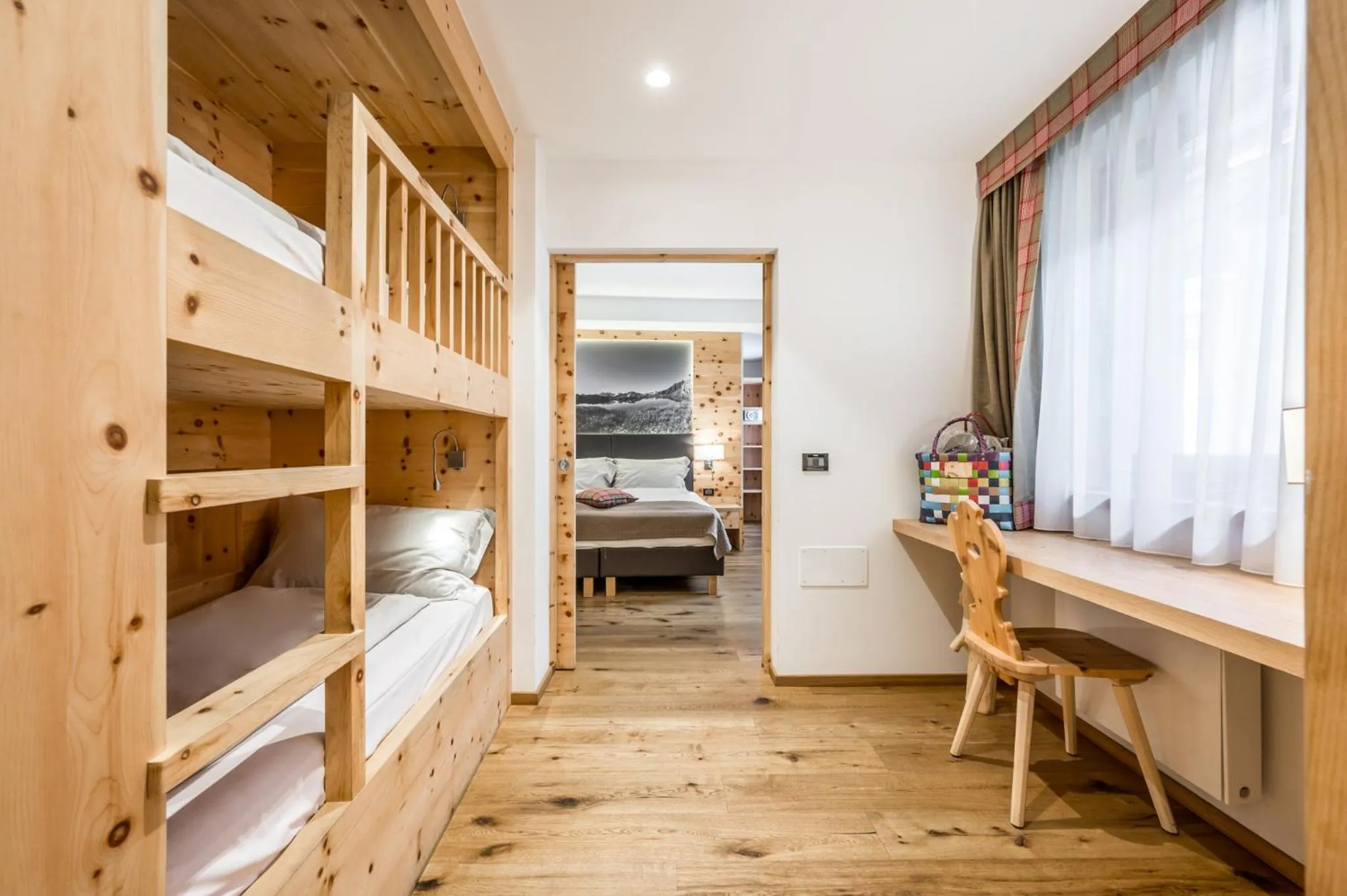 Bed in Hotel Ravelli Luxury Spa