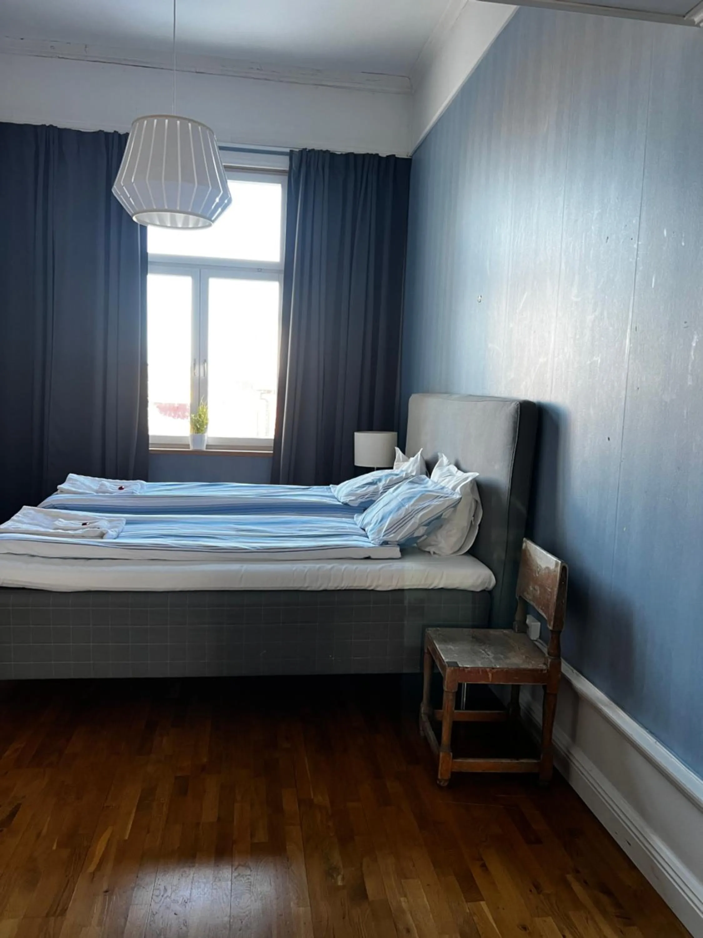 Bed in Hotell Temperance