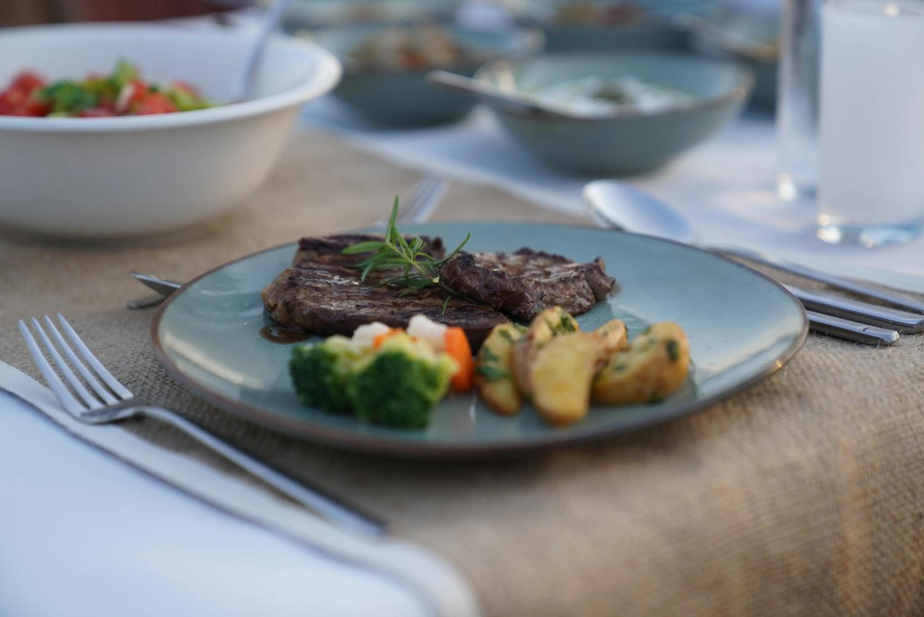 Food and drinks in Hotel Milestone1915